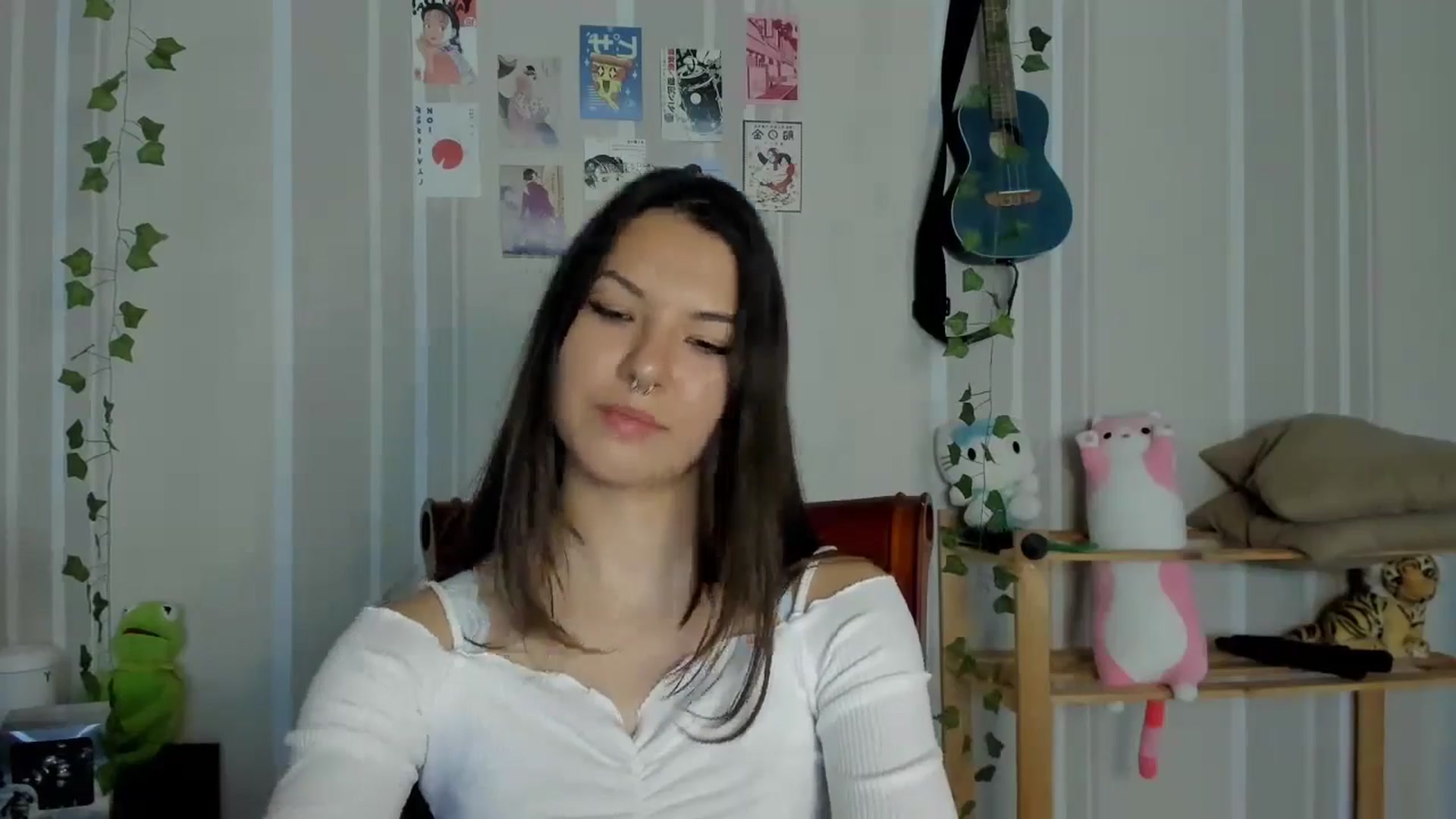 Gallery image thumbnail from AmnesiaGirl1's myfreecams stream on, 08/07/2024, 13:25 image 12 of 20