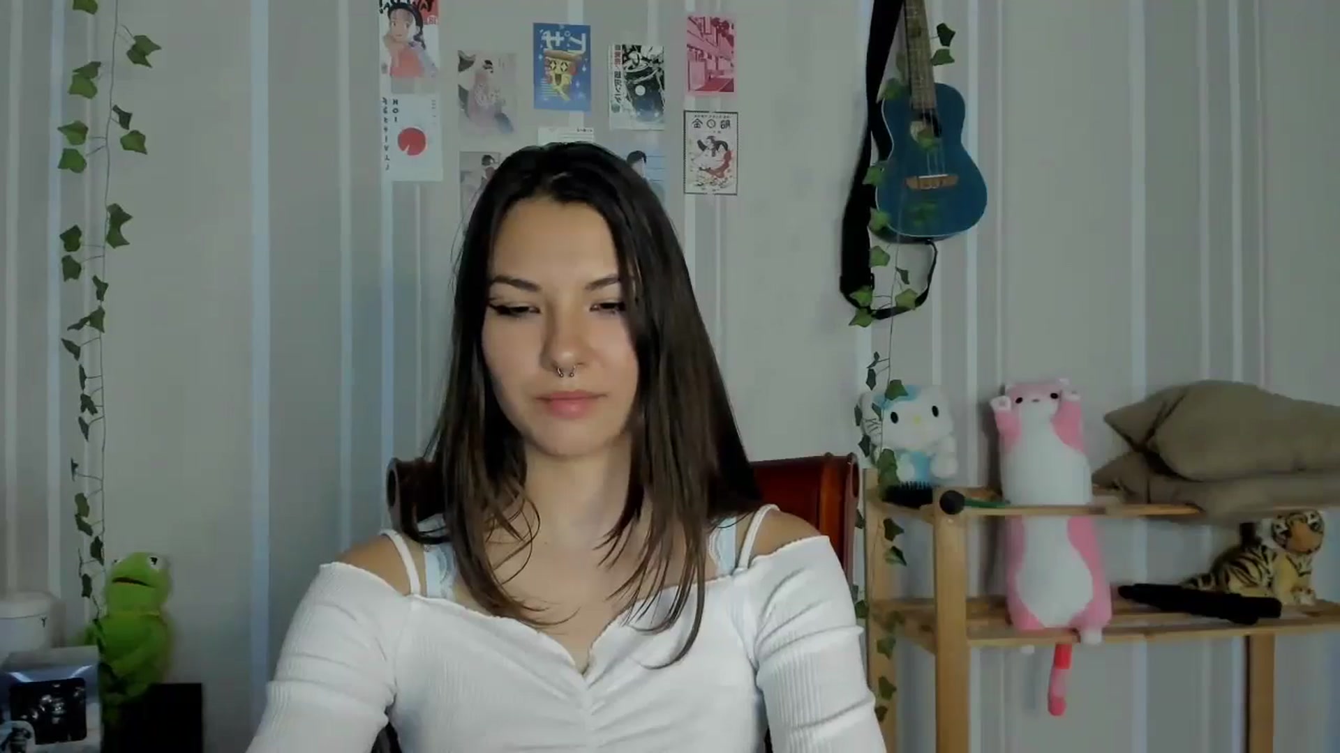 Gallery image thumbnail from AmnesiaGirl1's myfreecams stream on, 08/07/2024, 13:25 image 9 of 20