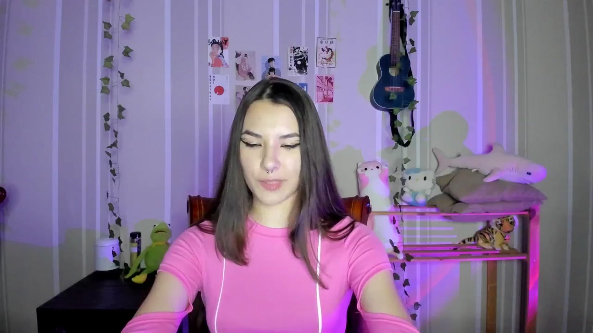 Gallery image thumbnail from AmnesiaGirl1's myfreecams stream on, 09/28/2024, 02:10 image 17 of 20