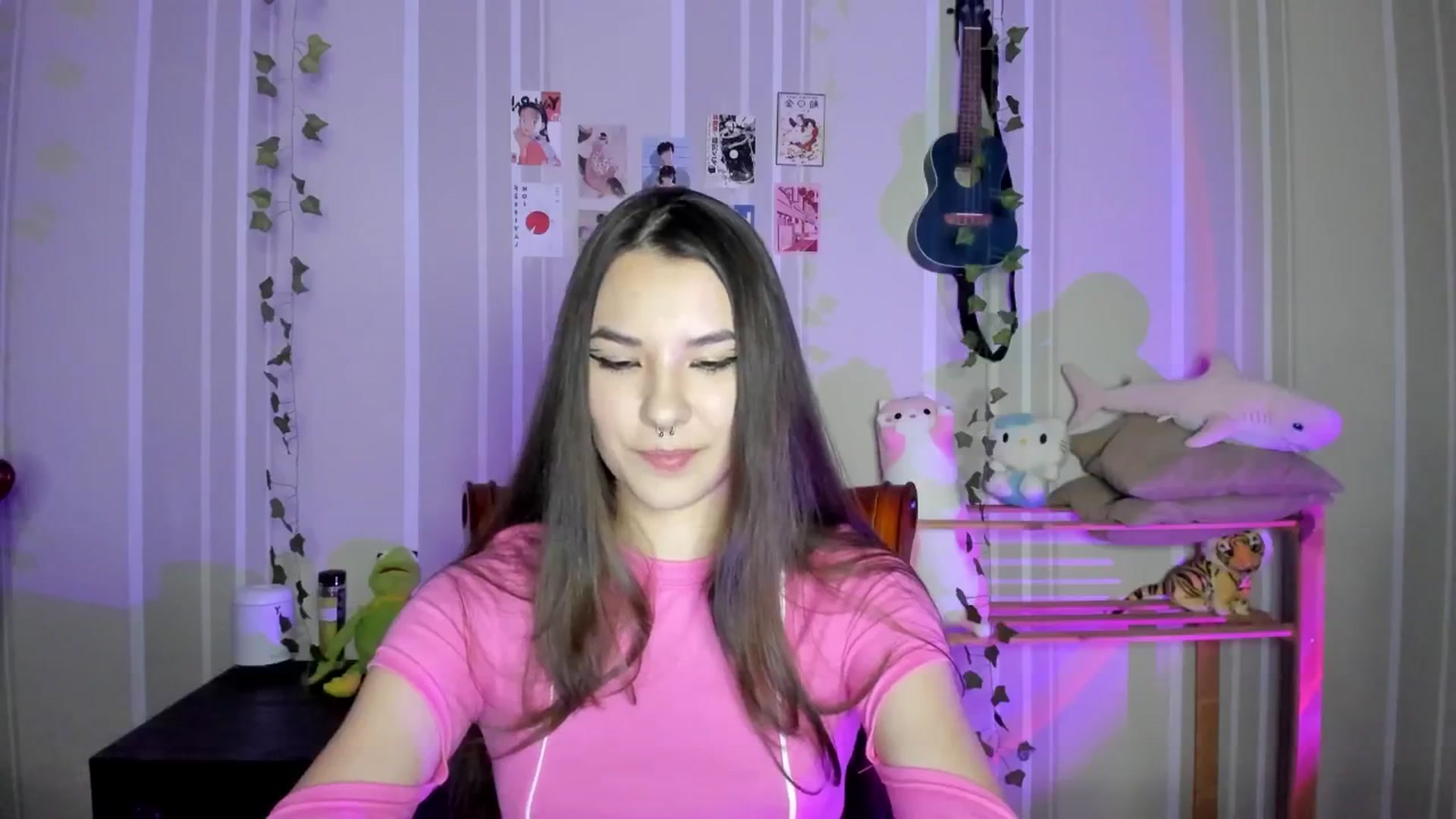 Gallery image thumbnail from AmnesiaGirl1's myfreecams stream on, 09/28/2024, 02:10 image 13 of 20
