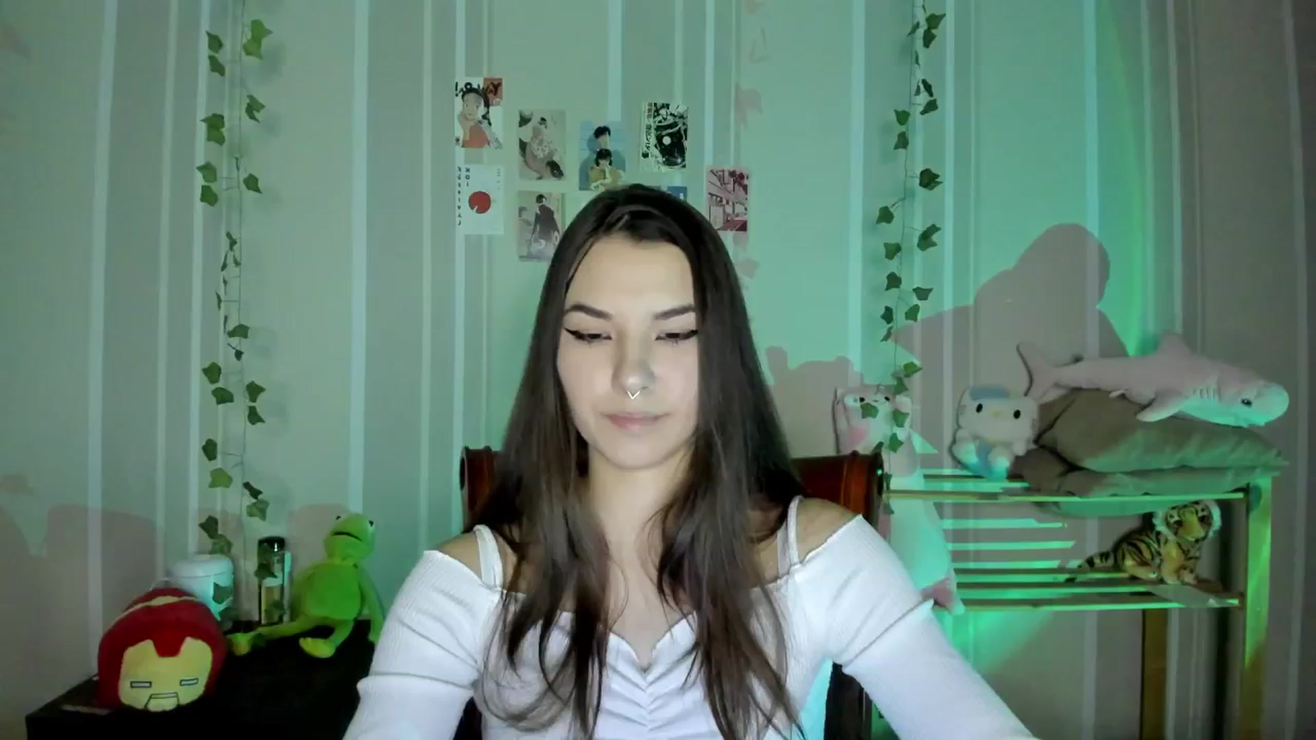 Gallery image thumbnail from AmnesiaGirl1's myfreecams stream on, 10/17/2024, 24:15 image 8 of 20