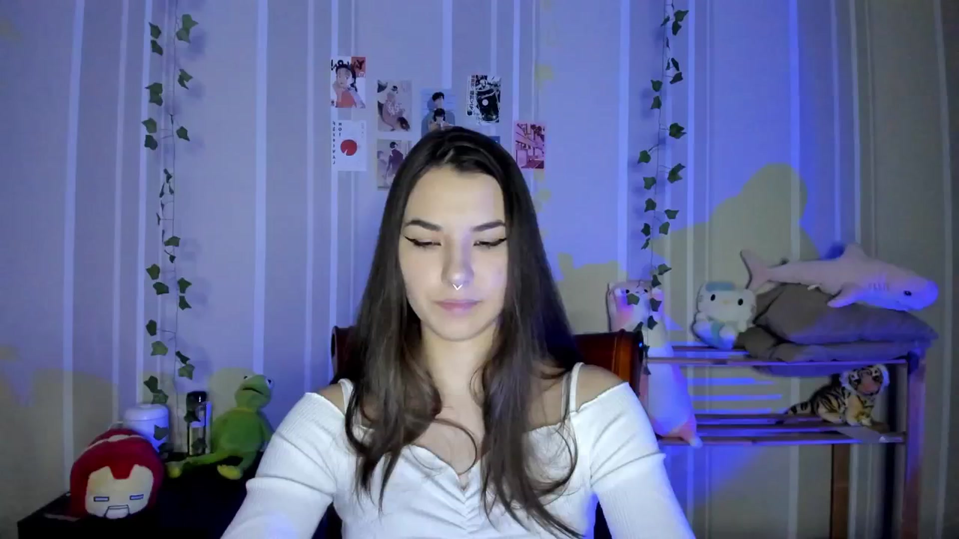 Gallery image thumbnail from AmnesiaGirl1's myfreecams stream on, 10/17/2024, 24:15 image 5 of 20
