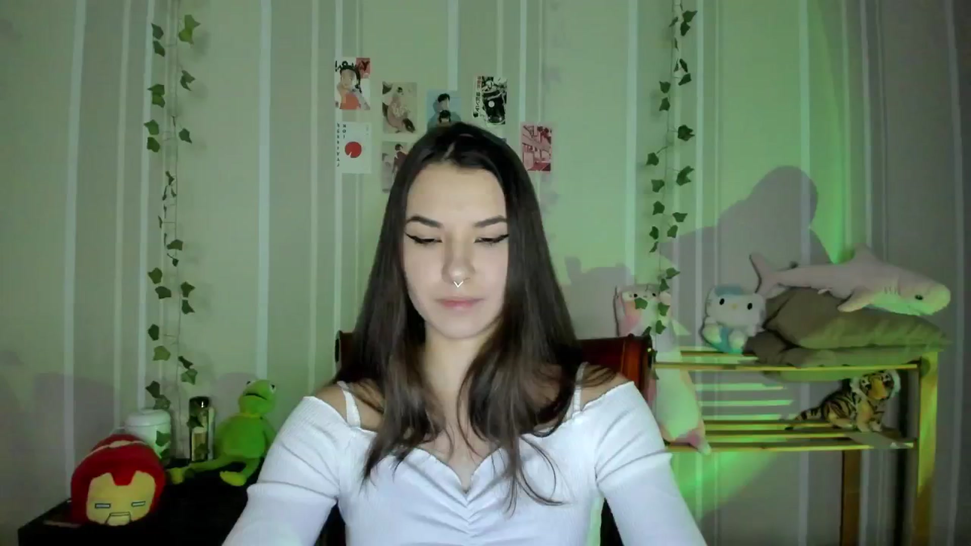 Gallery image thumbnail from AmnesiaGirl1's myfreecams stream on, 10/17/2024, 24:15 image 1 of 20