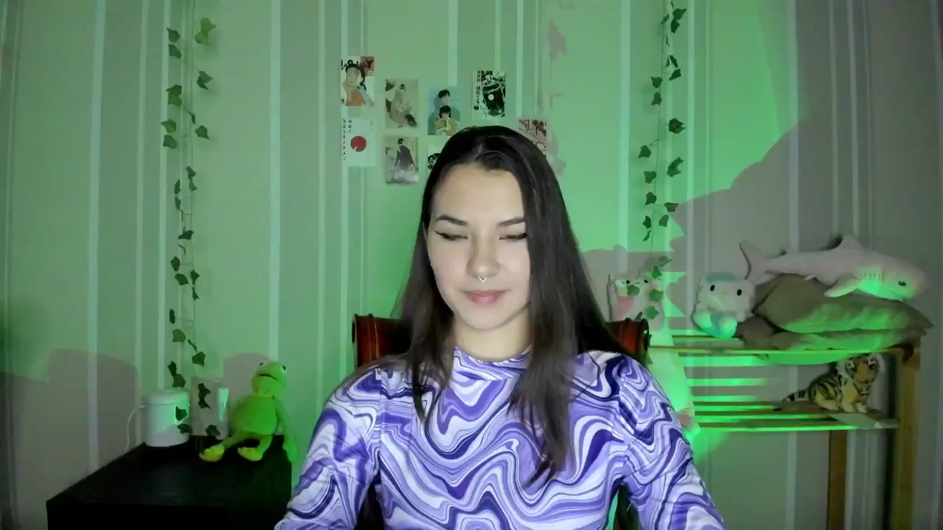 Gallery image thumbnail from AmnesiaGirl1's myfreecams stream on, 10/17/2024, 23:05 image 6 of 20