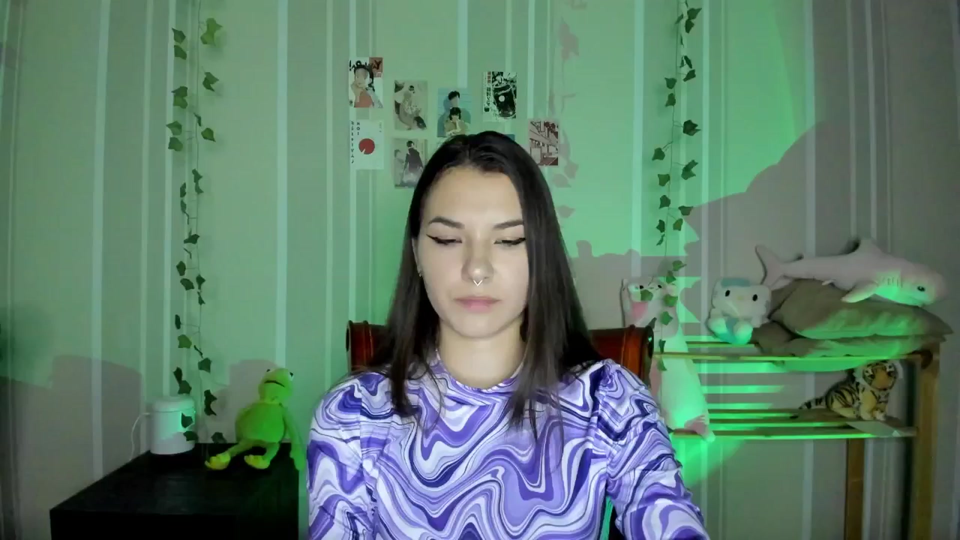 Gallery image thumbnail from AmnesiaGirl1's myfreecams stream on, 10/18/2024, 24:01 image 9 of 20