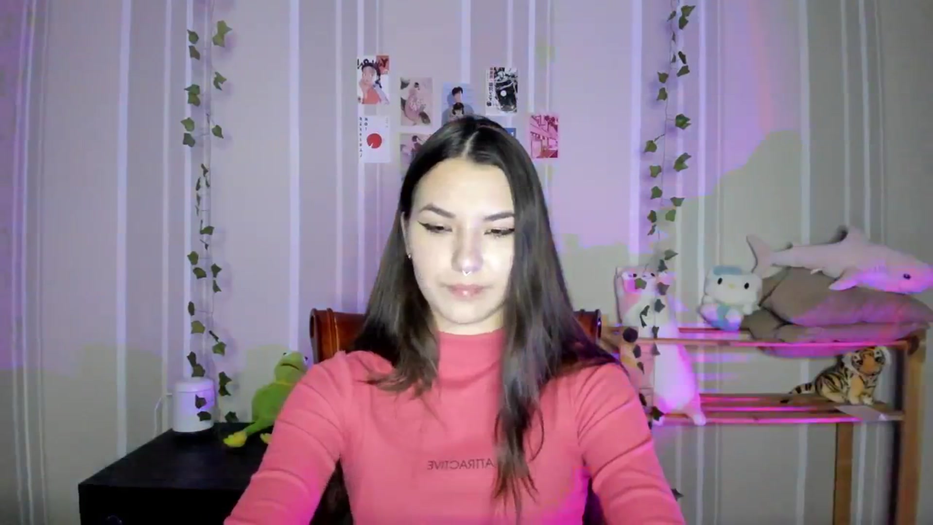 Gallery image thumbnail from AmnesiaGirl1's myfreecams stream on, 10/19/2024, 23:58 image 5 of 20