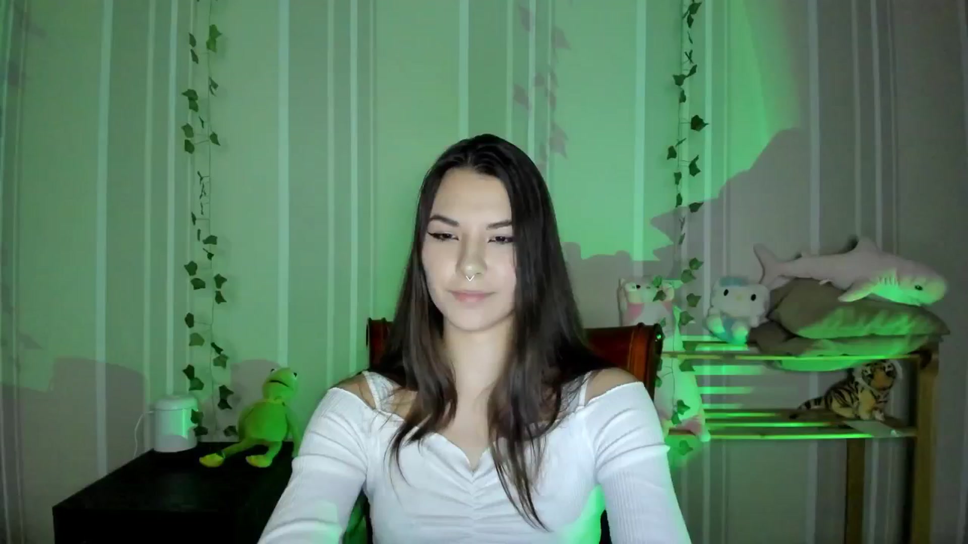 Gallery image thumbnail from AmnesiaGirl1's myfreecams stream on, 10/21/2024, 24:01 image 19 of 20