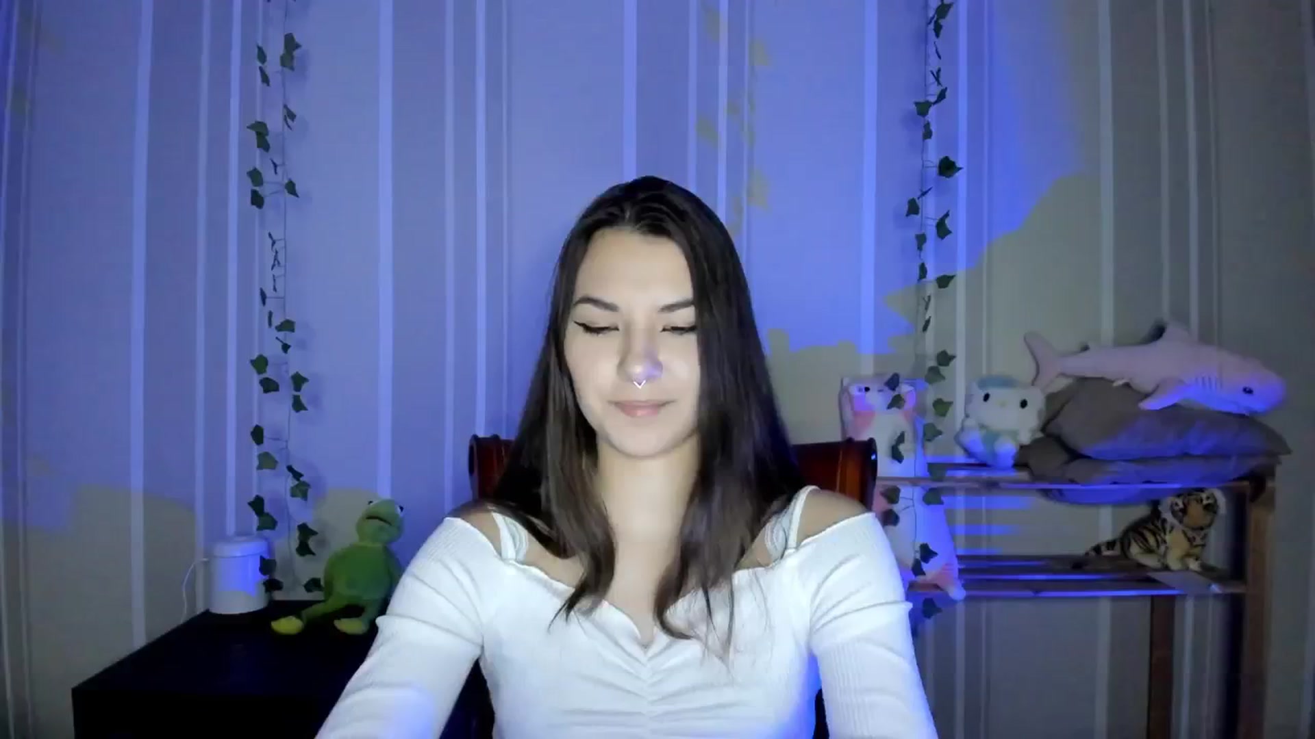 Gallery image thumbnail from AmnesiaGirl1's myfreecams stream on, 10/21/2024, 24:01 image 14 of 20