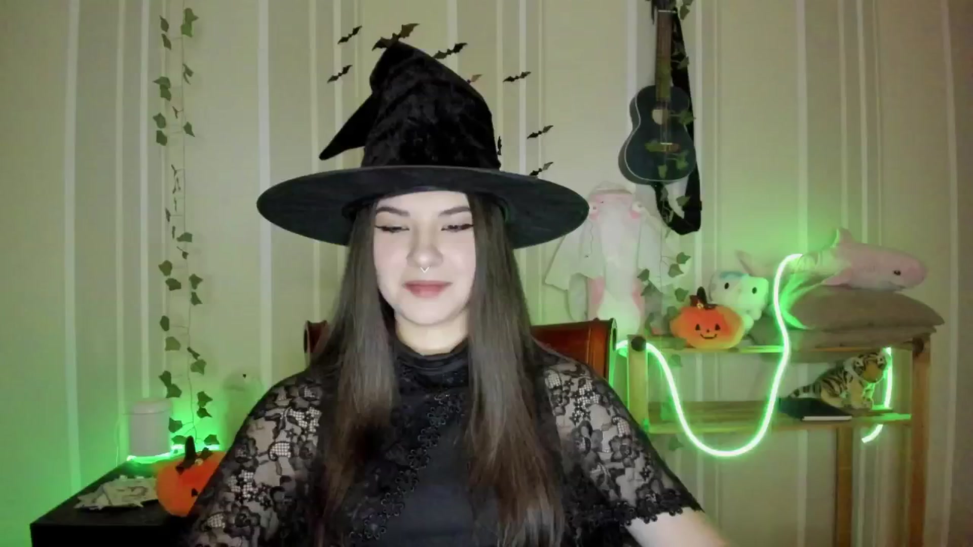 Gallery image thumbnail from AmnesiaGirl1's myfreecams stream on, 11/01/2024, 01:14 image 9 of 20