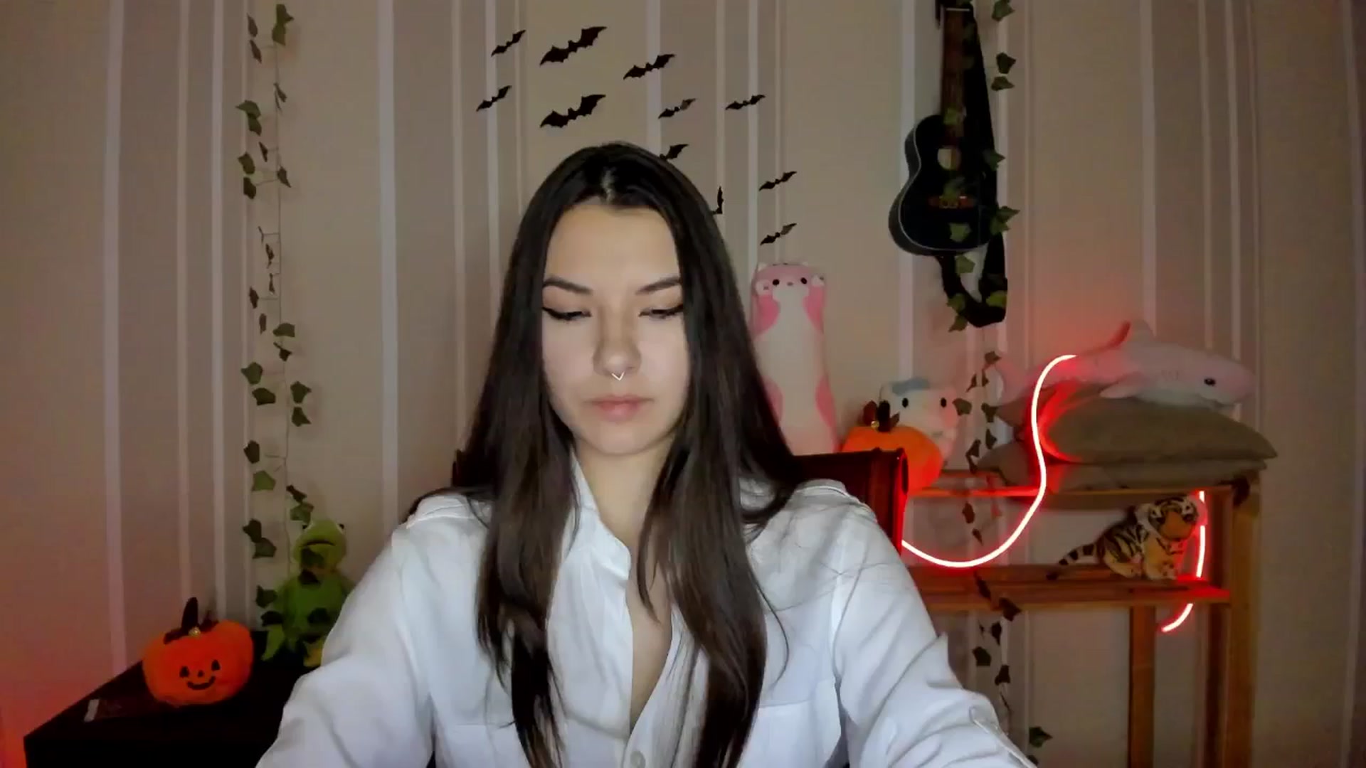 Gallery image thumbnail from AmnesiaGirl1's myfreecams stream on, 11/03/2024, 23:27 image 16 of 20