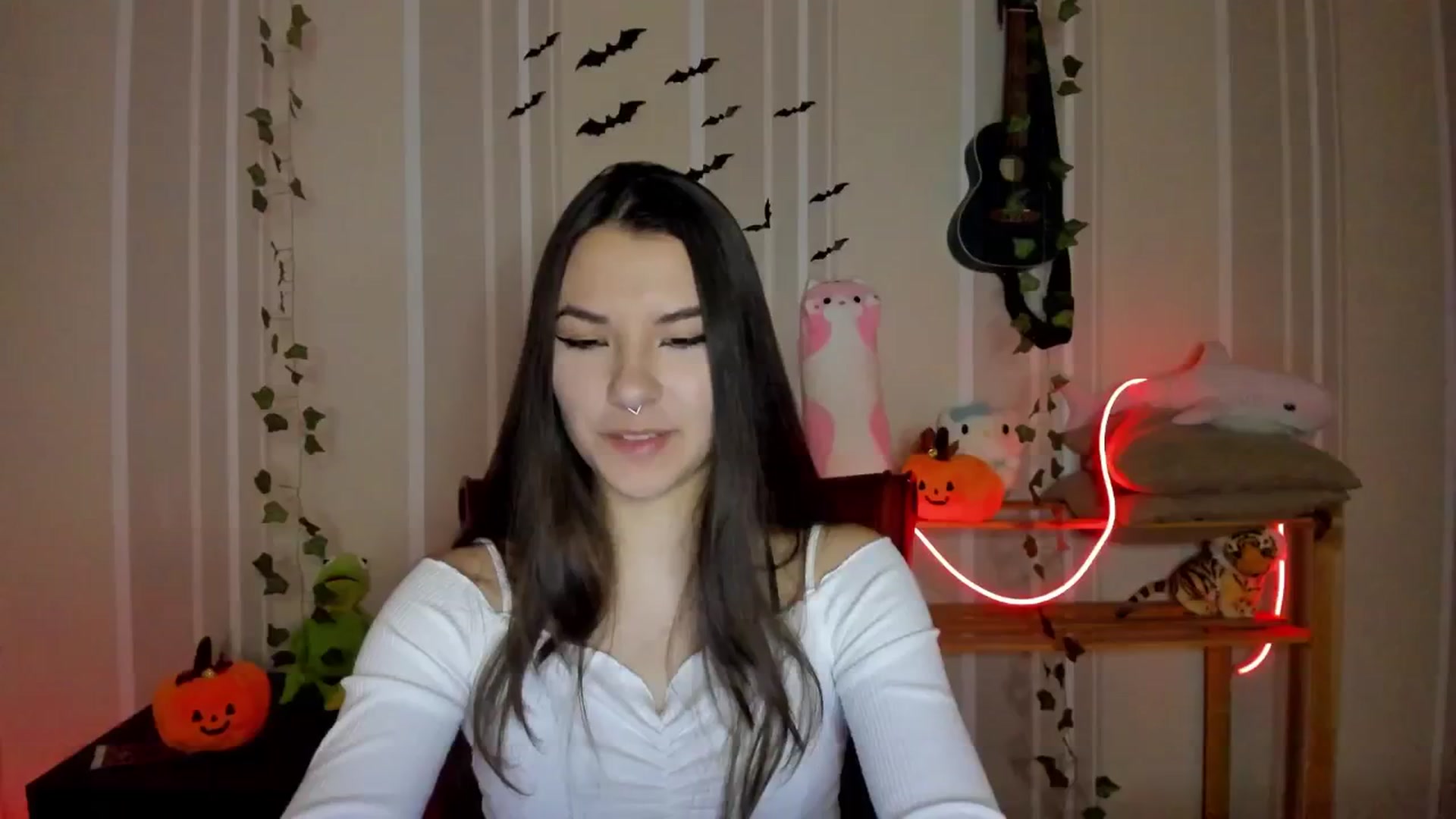 Gallery image thumbnail from AmnesiaGirl1's myfreecams stream on, 11/03/2024, 23:27 image 5 of 20
