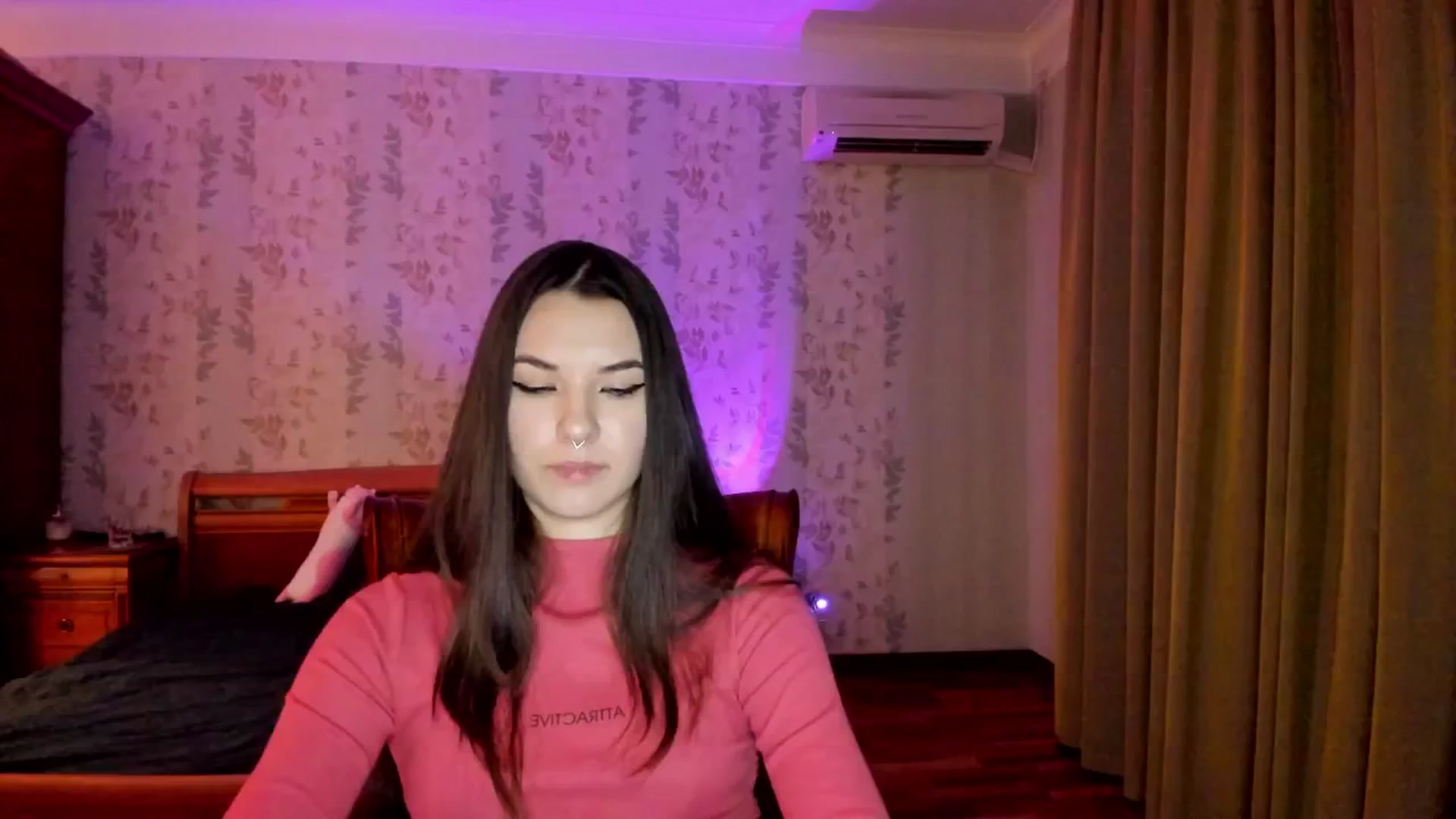 Gallery image thumbnail from AmnesiaGirl1's myfreecams stream on, 11/12/2024, 02:12 image 12 of 20