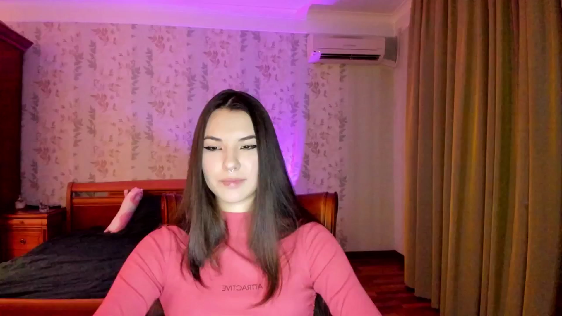 Gallery image thumbnail from AmnesiaGirl1's myfreecams stream on, 11/12/2024, 02:12 image 1 of 20