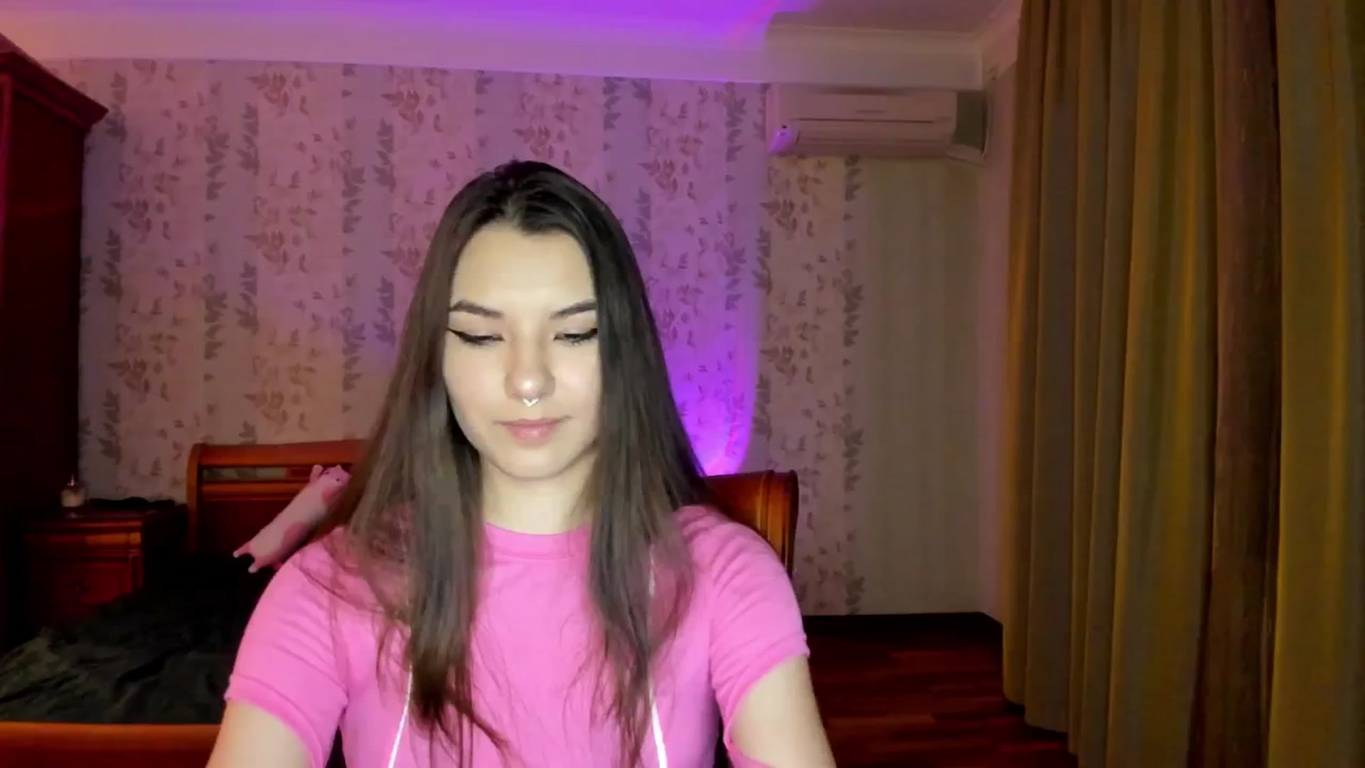 Gallery image thumbnail from AmnesiaGirl1's myfreecams stream on, 11/17/2024, 01:46 image 10 of 20