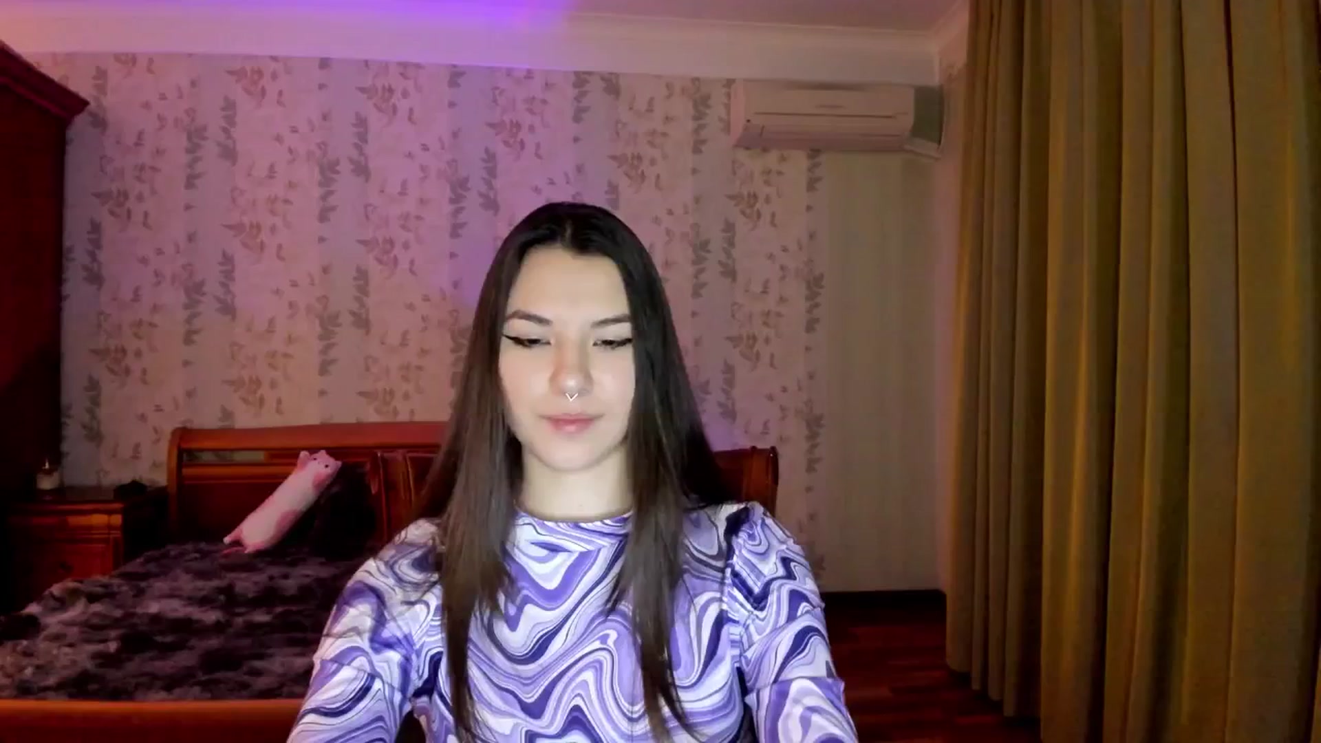 Gallery image thumbnail from AmnesiaGirl1's myfreecams stream on, 11/21/2024, 22:40 image 8 of 20