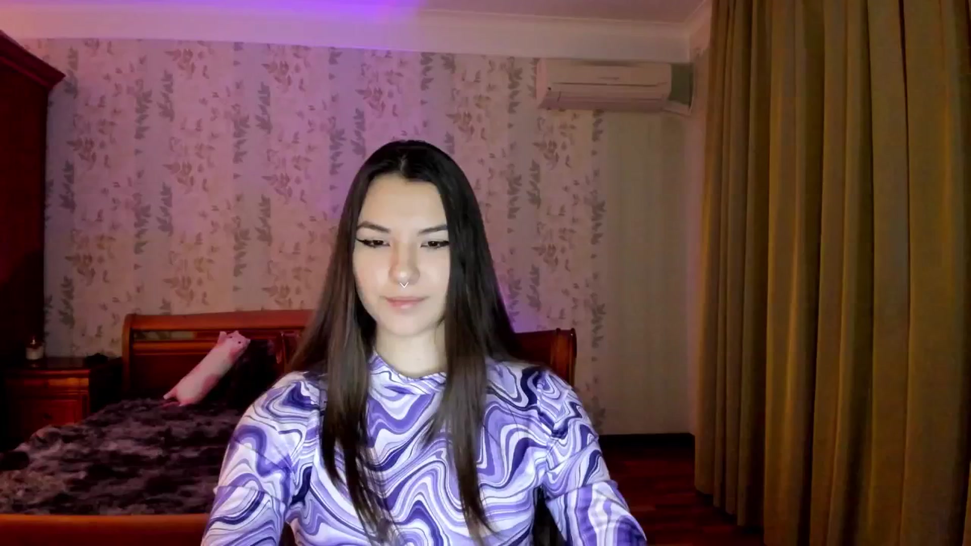 Gallery image thumbnail from AmnesiaGirl1's myfreecams stream on, 11/21/2024, 22:40 image 14 of 20