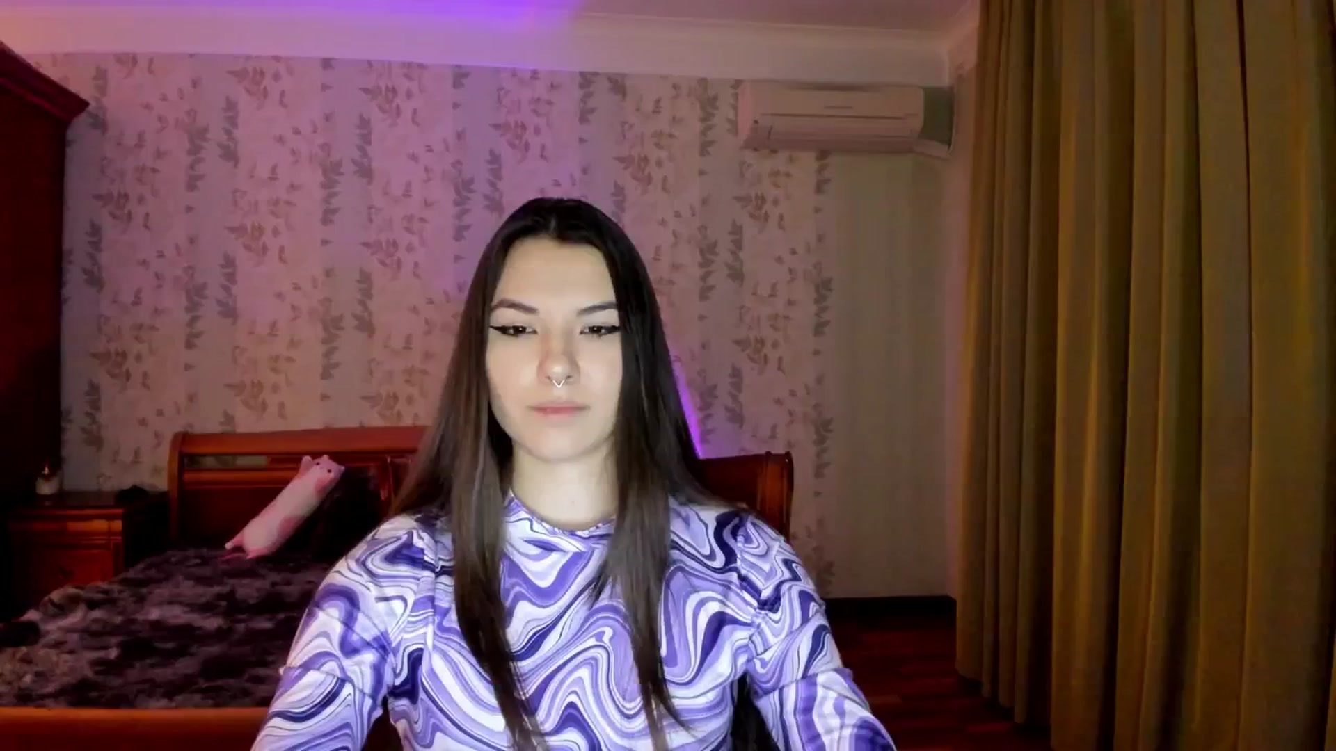 Gallery image thumbnail from AmnesiaGirl1's myfreecams stream on, 11/21/2024, 22:40 image 15 of 20
