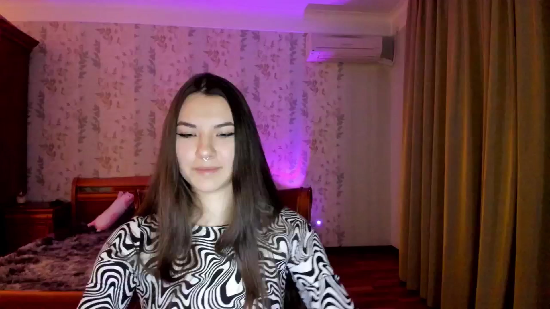 Gallery image thumbnail from AmnesiaGirl1's myfreecams stream on, 11/24/2024, 24:02 image 8 of 20