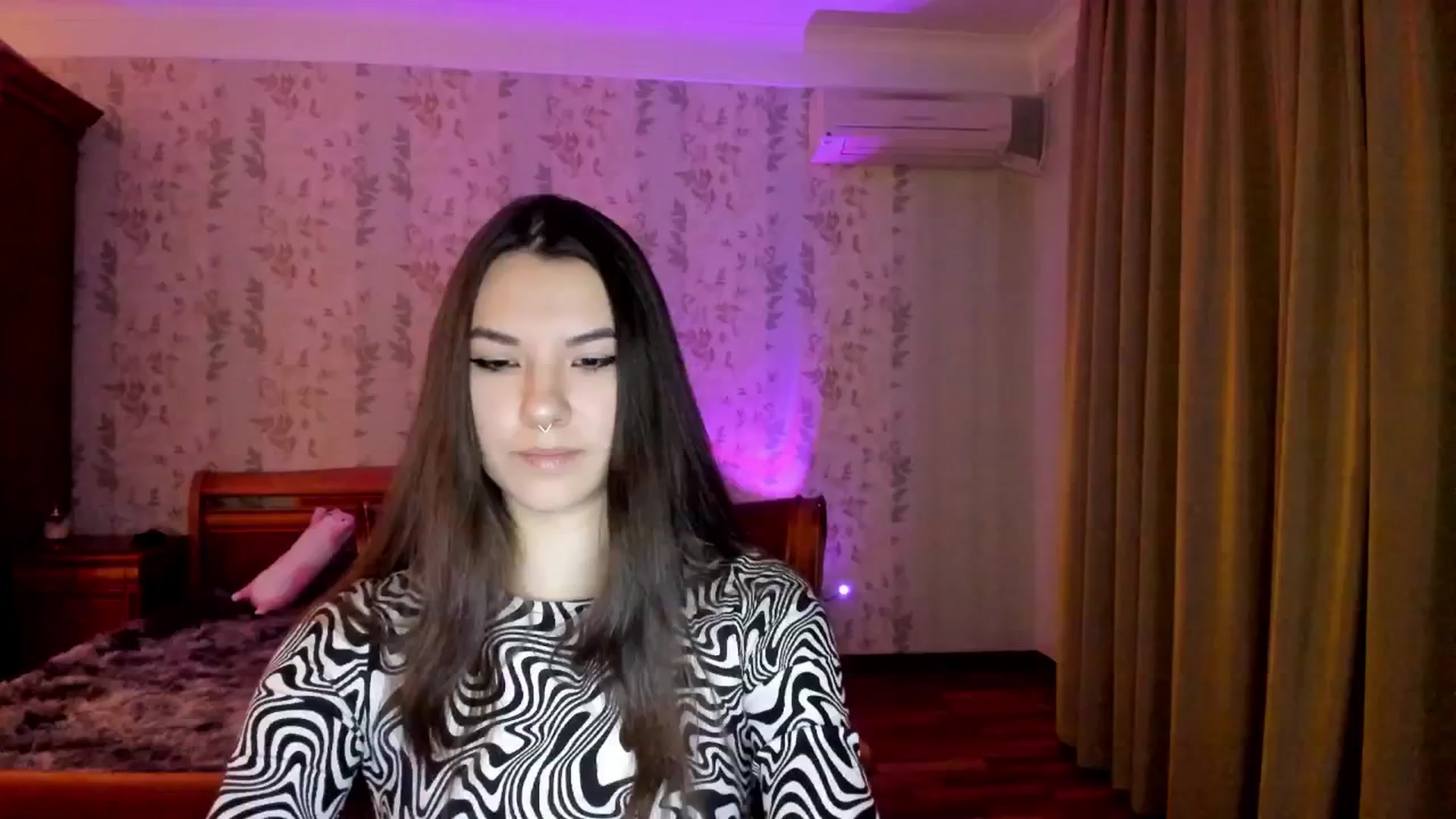 Gallery image thumbnail from AmnesiaGirl1's myfreecams stream on, 11/24/2024, 24:02 image 2 of 20