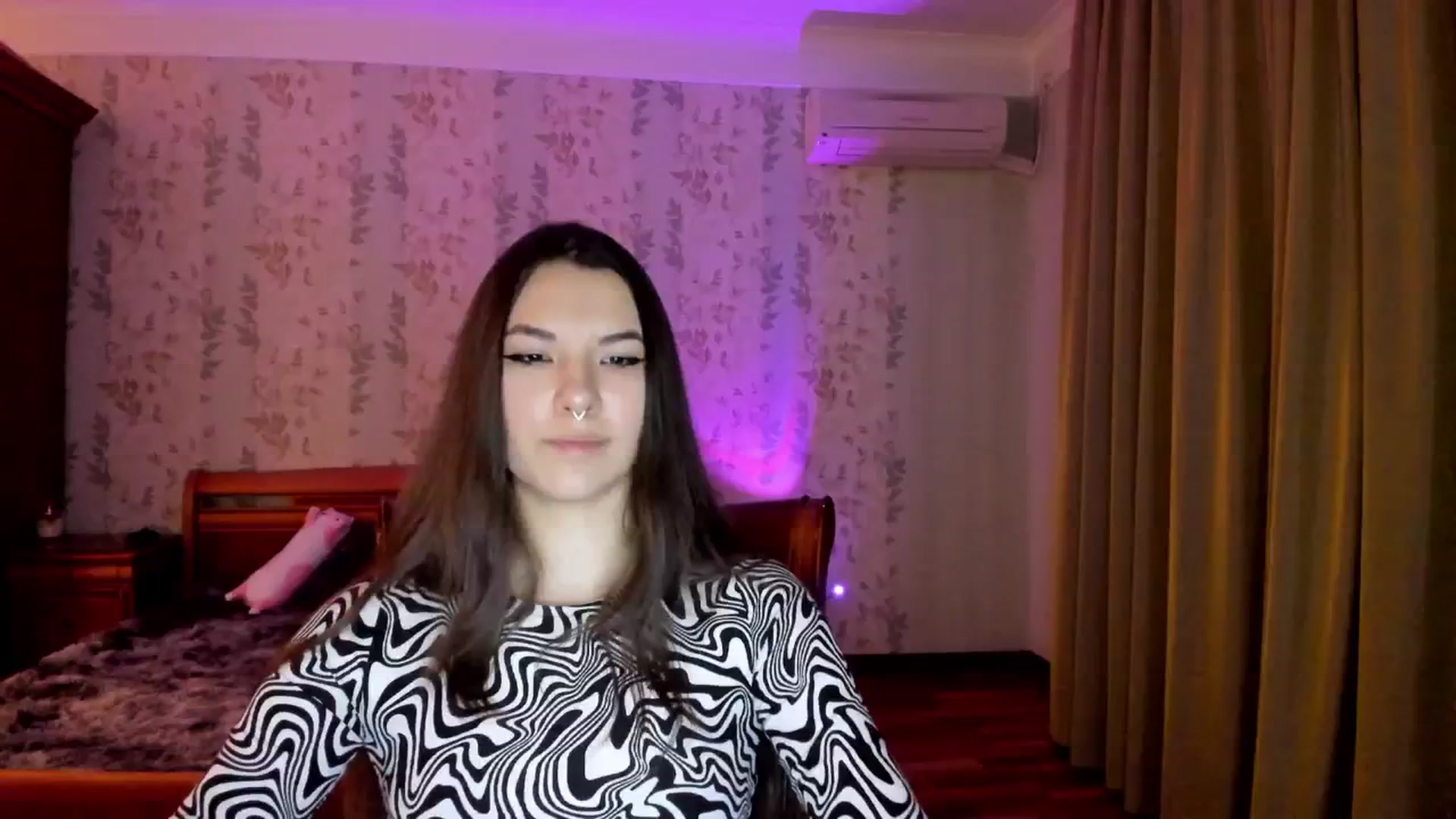 Gallery image thumbnail from AmnesiaGirl1's myfreecams stream on, 11/24/2024, 01:14 image 7 of 20