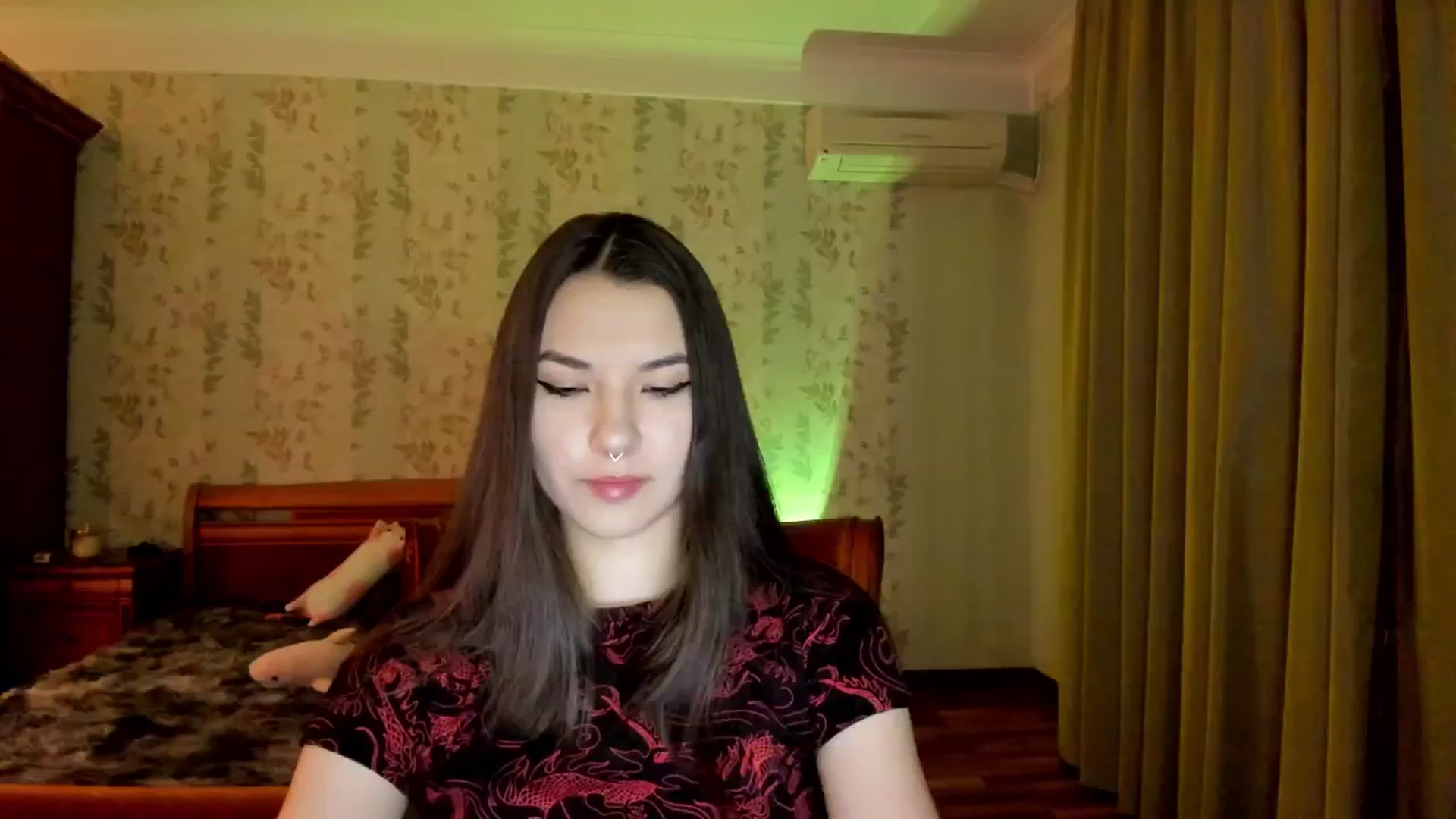Gallery image thumbnail from AmnesiaGirl1's myfreecams stream on, 11/25/2024, 24:13 image 2 of 20