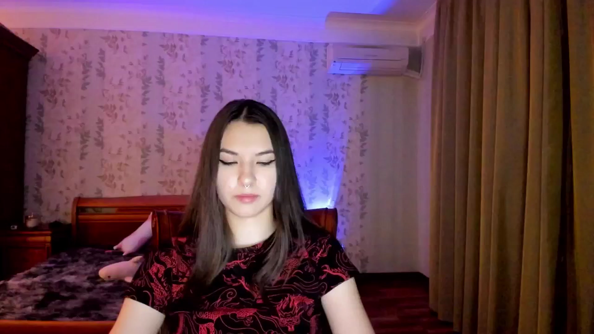 Gallery image thumbnail from AmnesiaGirl1's myfreecams stream on, 11/25/2024, 24:13 image 17 of 20