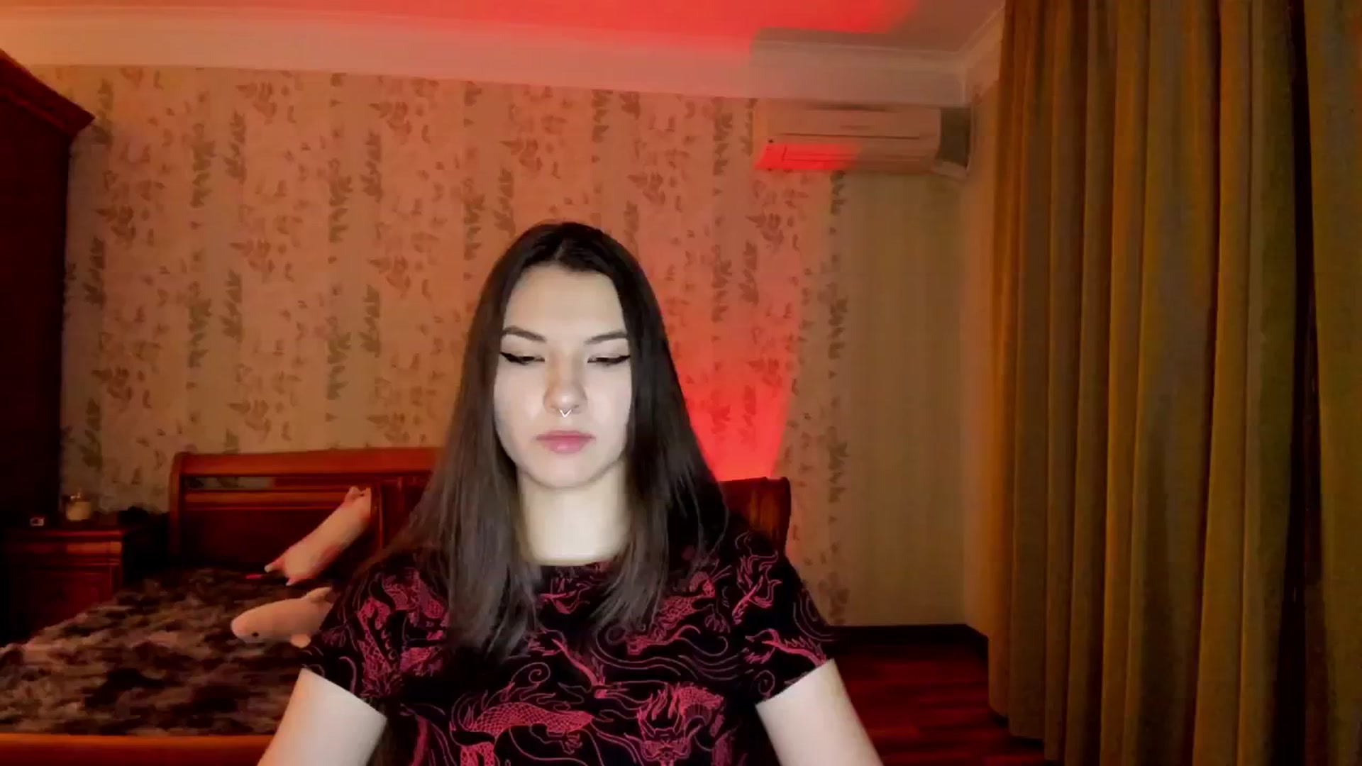 Gallery image thumbnail from AmnesiaGirl1's myfreecams stream on, 11/25/2024, 24:13 image 7 of 20