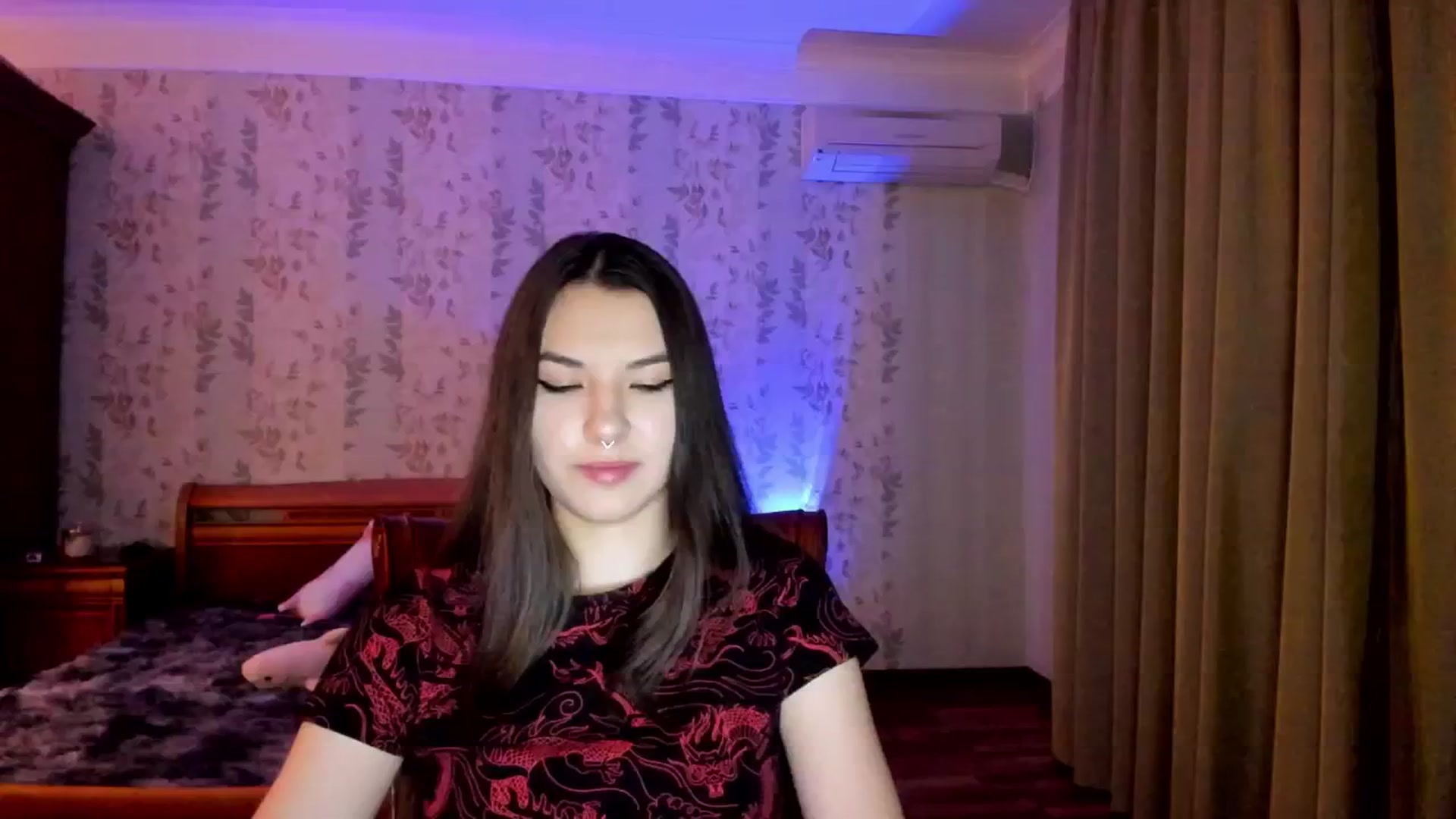 Gallery image thumbnail from AmnesiaGirl1's myfreecams stream on, 11/25/2024, 24:13 image 15 of 20