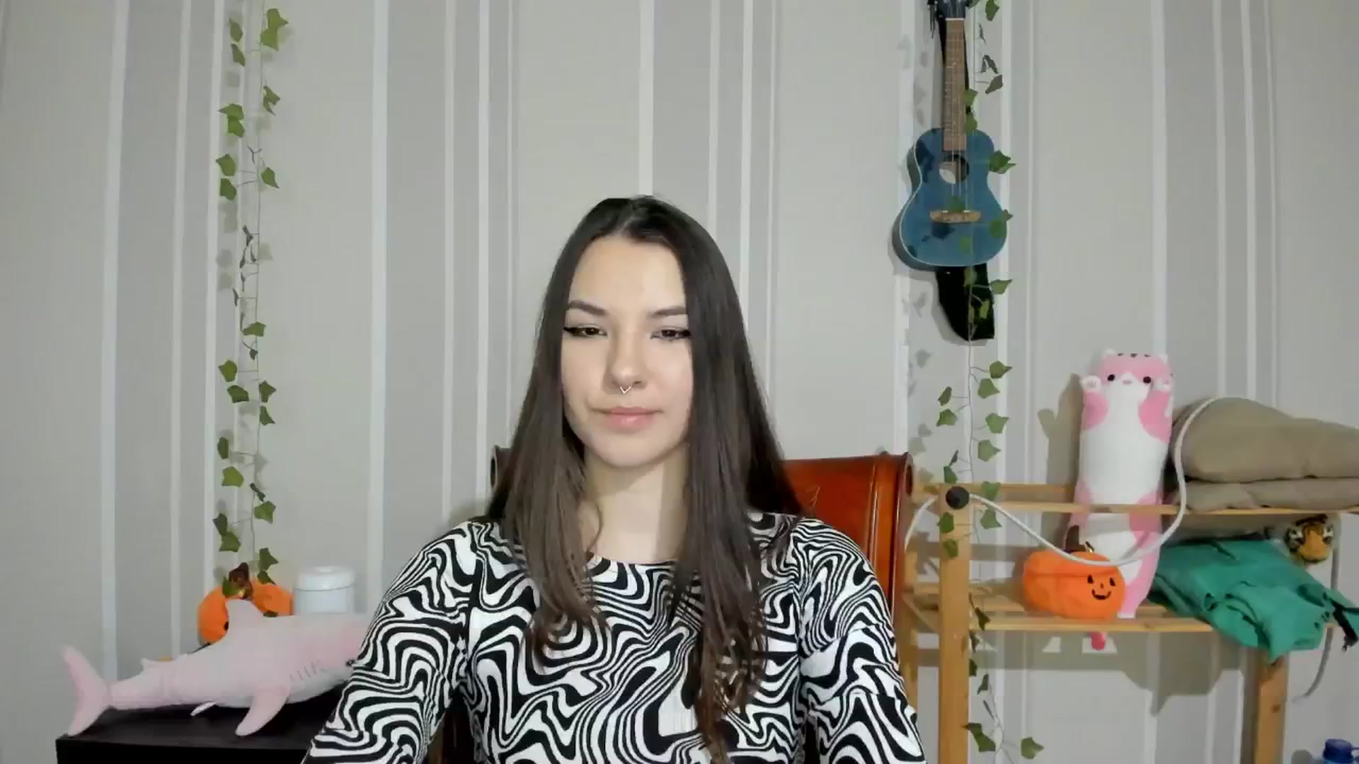 Gallery image thumbnail from AmnesiaGirl1's myfreecams stream on, 11/29/2024, 16:35 image 15 of 20