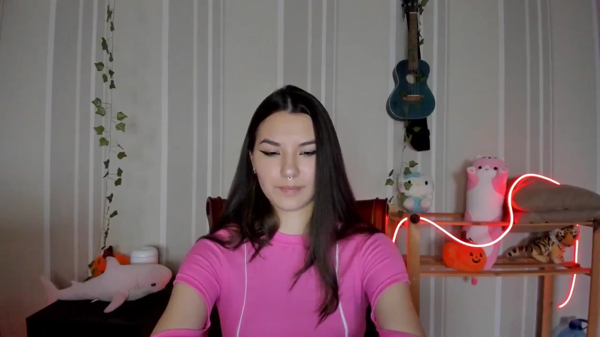 Gallery image thumbnail from AmnesiaGirl1's myfreecams stream on, 12/01/2024, 13:07 image 16 of 20