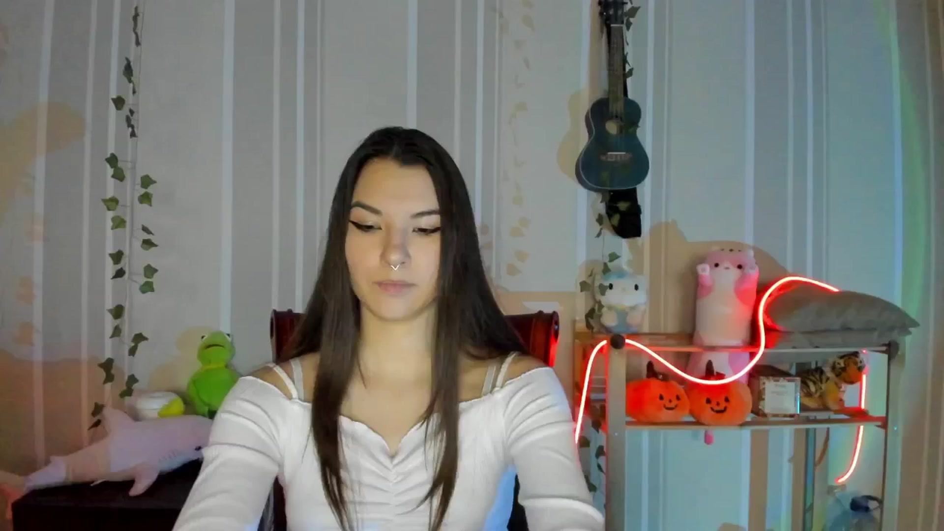 Gallery image thumbnail from AmnesiaGirl1's myfreecams stream on, 12/03/2024, 12:17 image 13 of 20