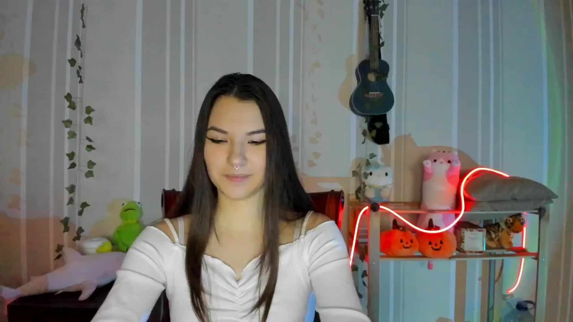 Gallery image thumbnail from AmnesiaGirl1's myfreecams stream on, 12/03/2024, 12:17 image 16 of 20