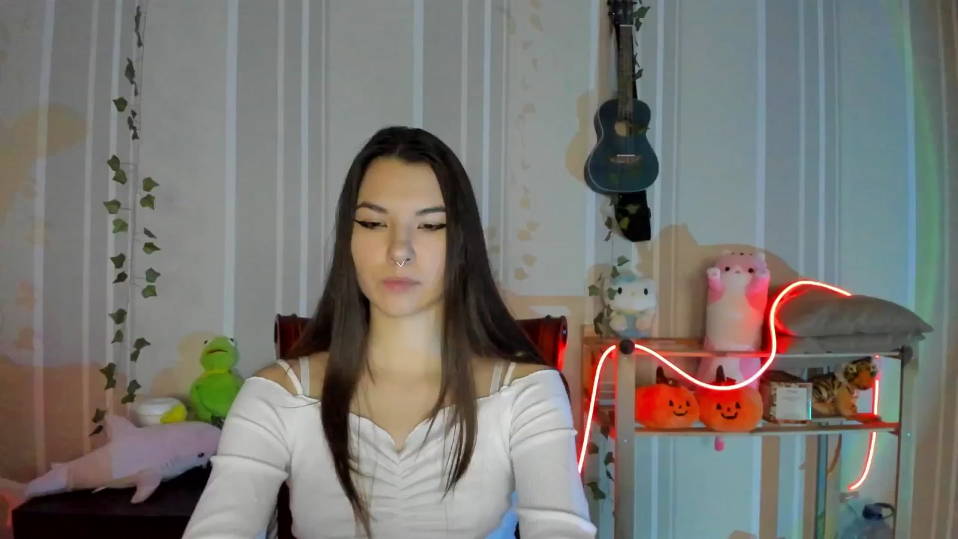 Gallery image thumbnail from AmnesiaGirl1's myfreecams stream on, 12/03/2024, 12:17 image 12 of 20