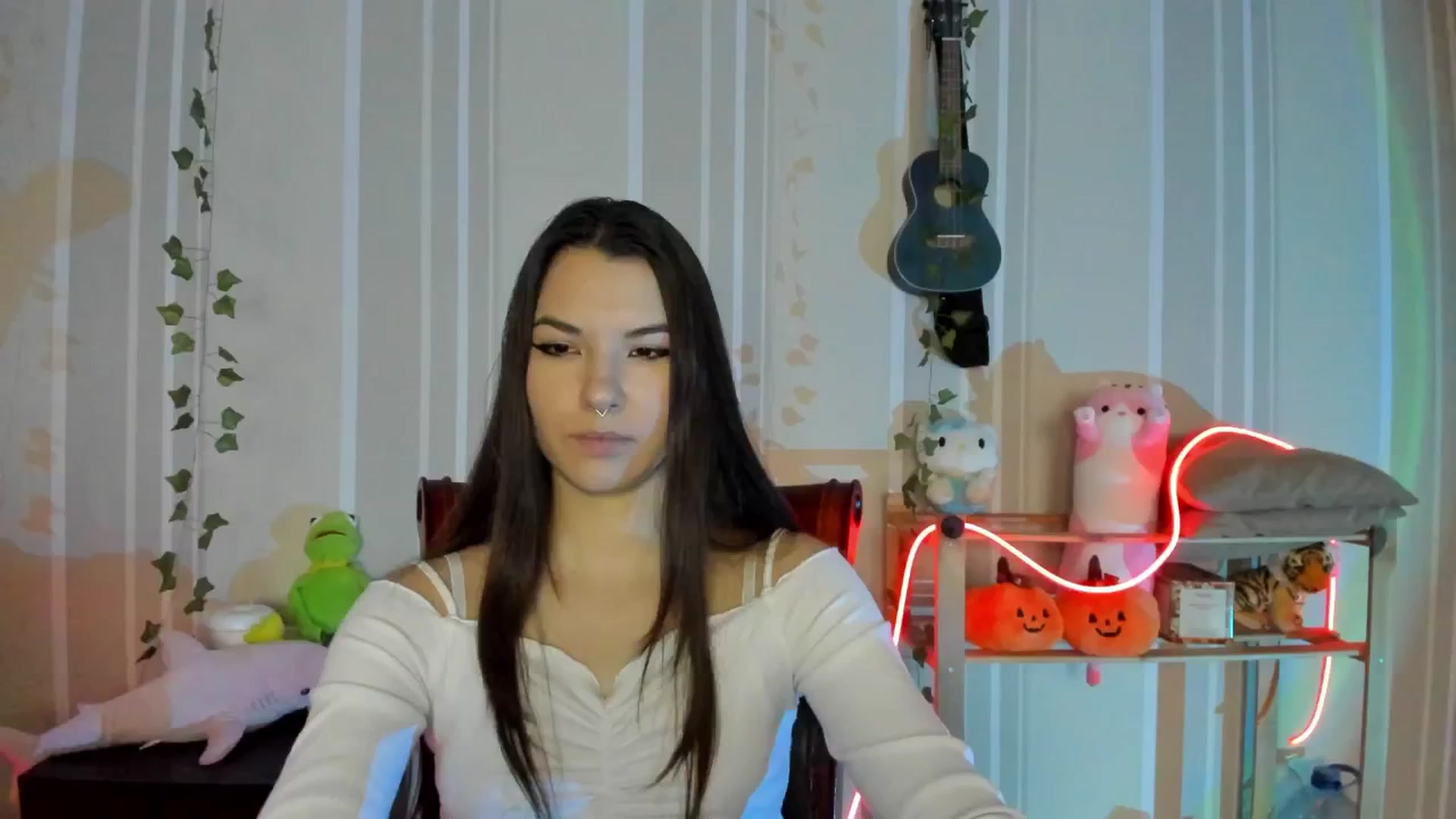 Gallery image thumbnail from AmnesiaGirl1's myfreecams stream on, 12/03/2024, 12:17 image 14 of 20