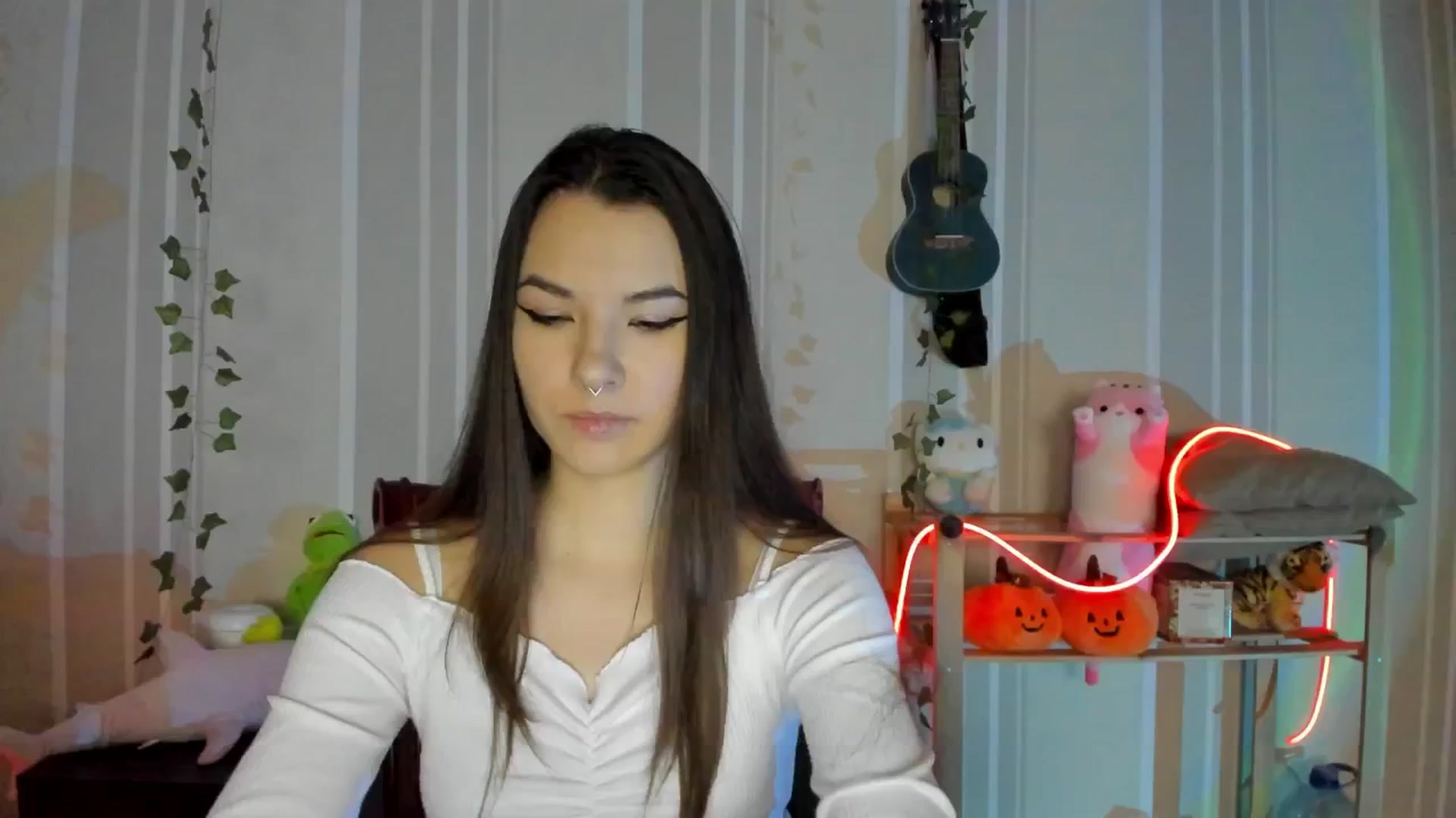Gallery image thumbnail from AmnesiaGirl1's myfreecams stream on, 12/03/2024, 12:17 image 1 of 20