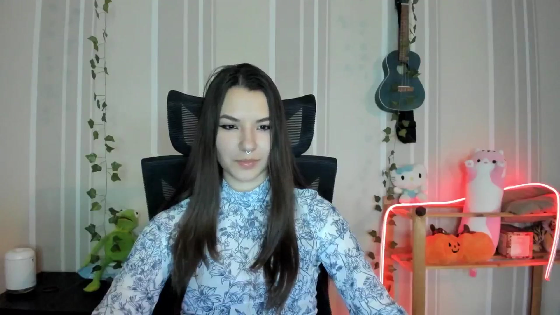 Gallery image thumbnail from AmnesiaGirl1's myfreecams stream on, 12/10/2024, 13:25 image 4 of 20