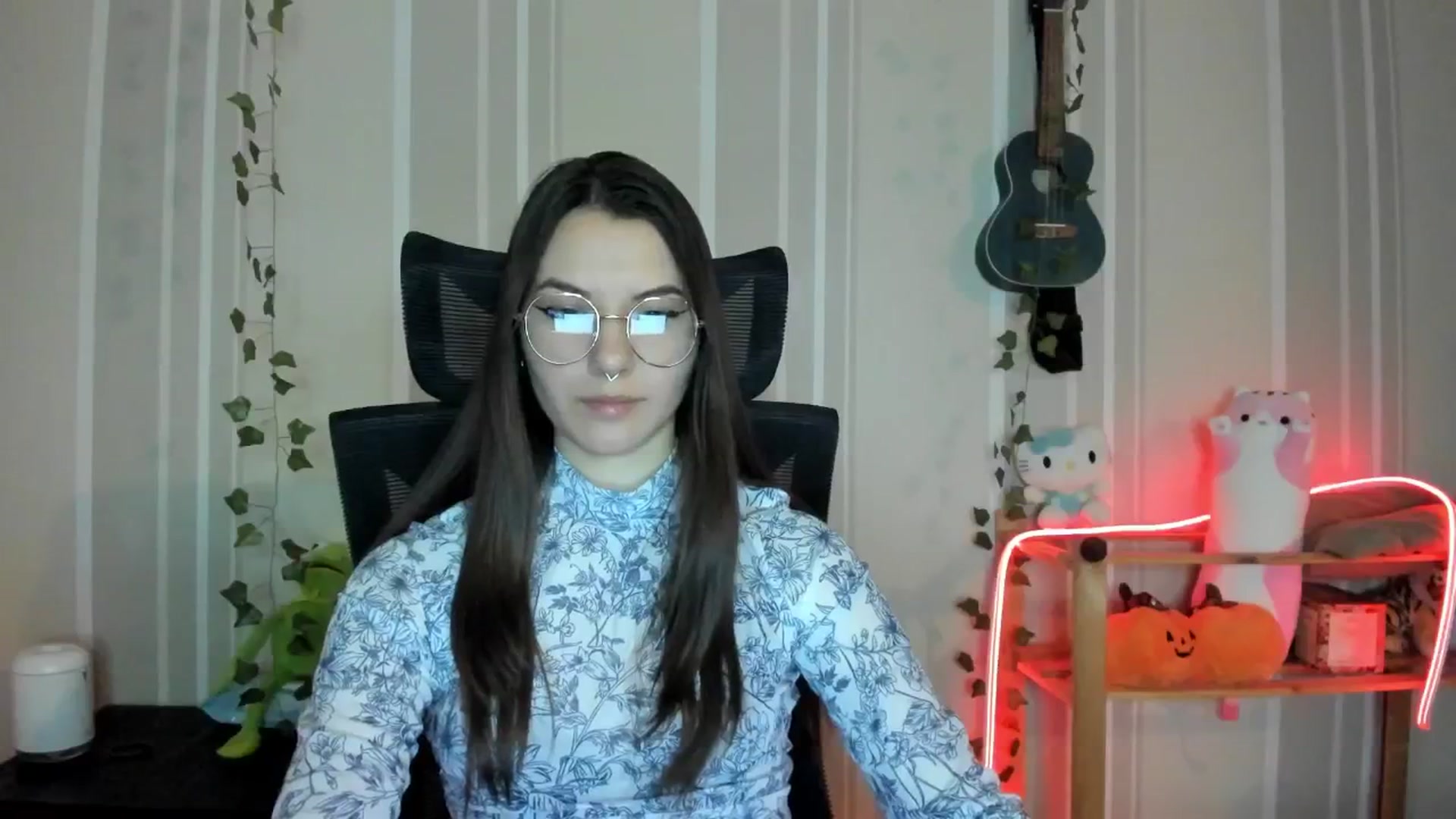 Gallery image thumbnail from AmnesiaGirl1's myfreecams stream on, 12/10/2024, 13:25 image 20 of 20
