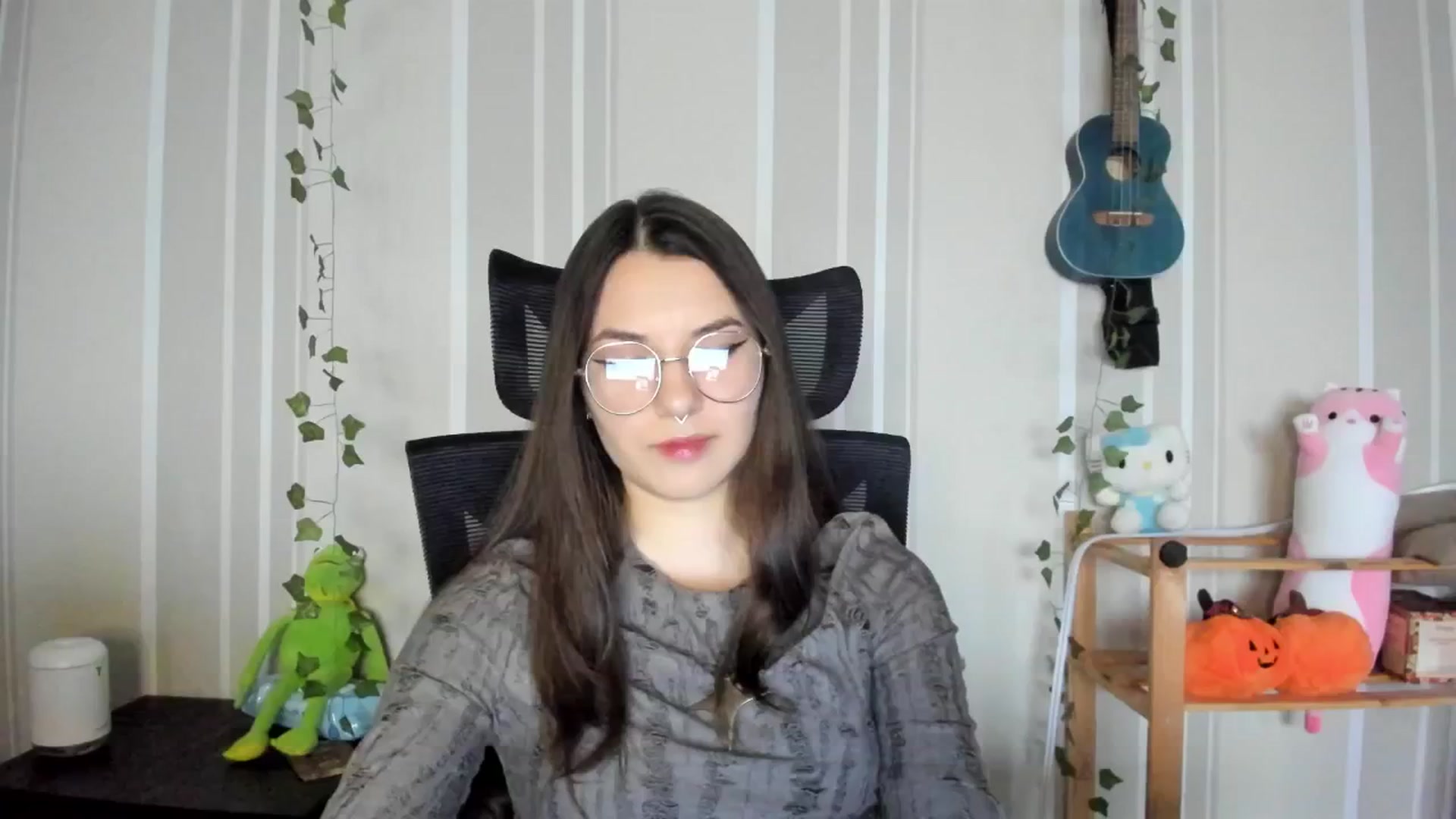 Gallery image thumbnail from AmnesiaGirl1's myfreecams stream on, 12/11/2024, 13:01 image 11 of 20