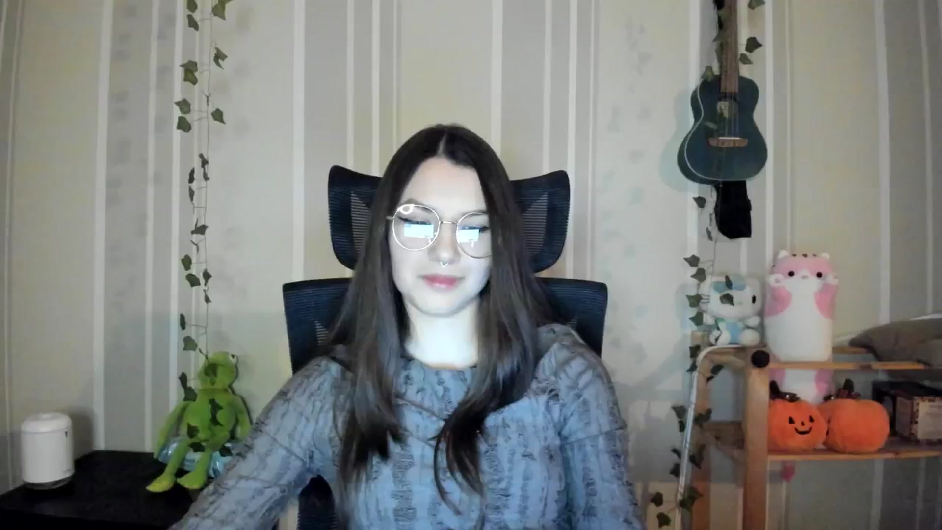 Gallery image thumbnail from AmnesiaGirl1's myfreecams stream on, 12/11/2024, 14:24 image 19 of 20