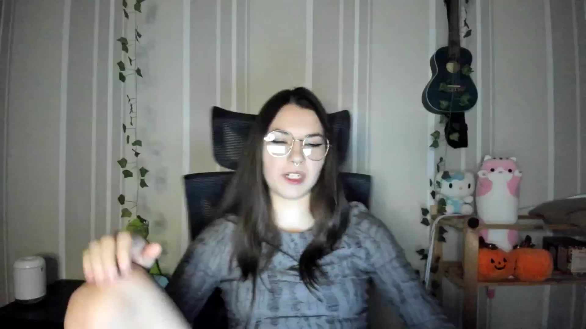 Gallery image thumbnail from AmnesiaGirl1's myfreecams stream on, 12/11/2024, 14:24 image 9 of 20
