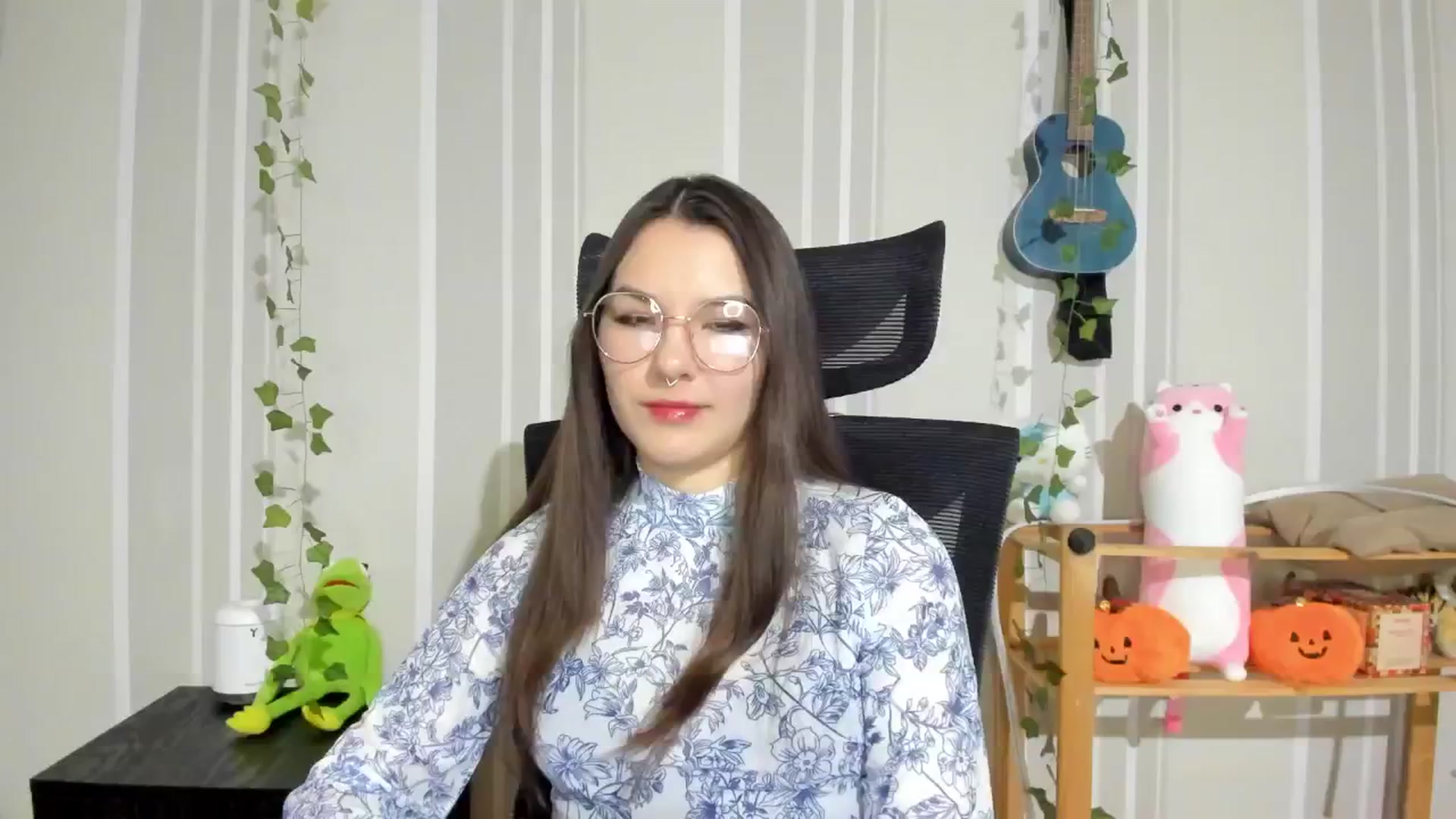 Gallery image thumbnail from AmnesiaGirl1's myfreecams stream on, 12/12/2024, 15:50 image 8 of 20