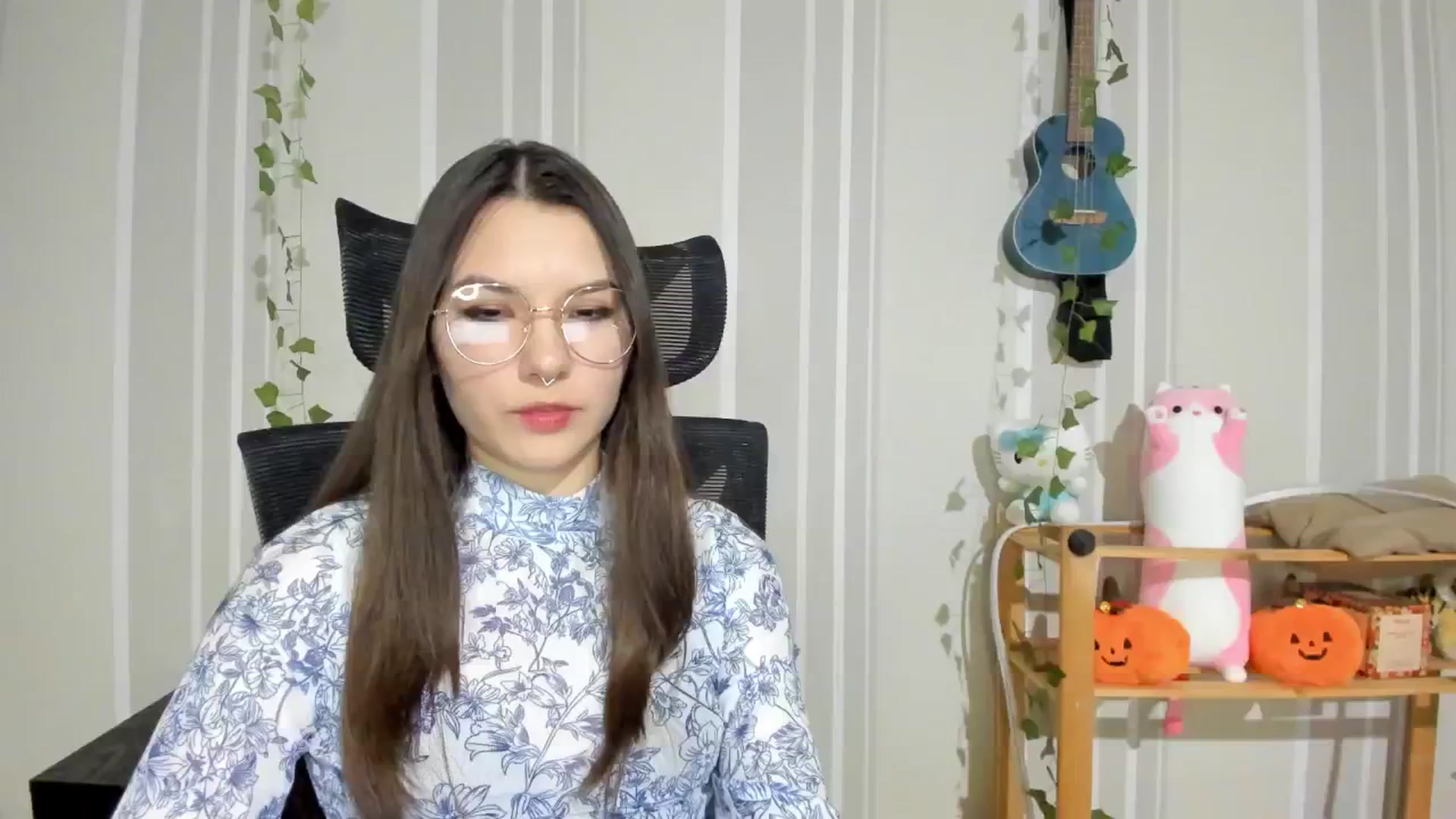 Gallery image thumbnail from AmnesiaGirl1's myfreecams stream on, 12/12/2024, 15:50 image 10 of 20