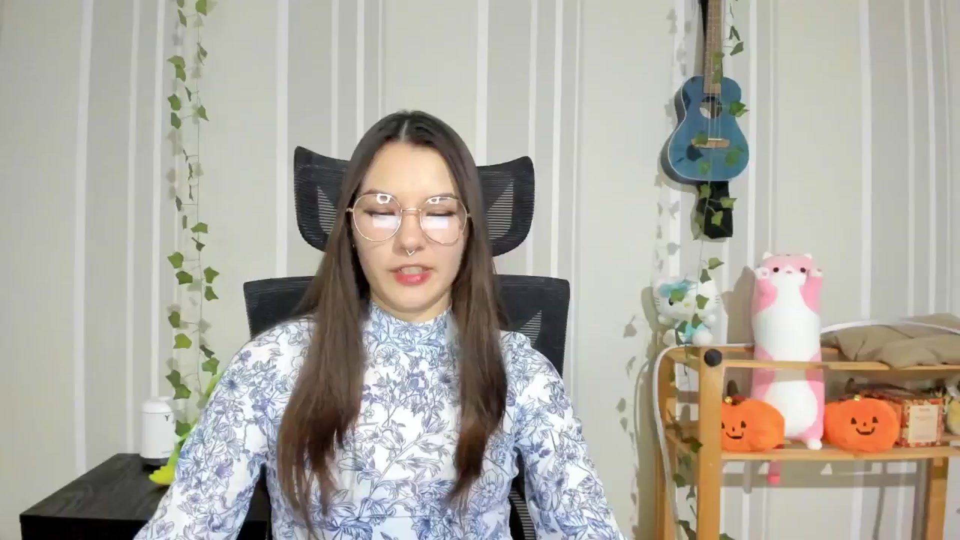 Gallery image thumbnail from AmnesiaGirl1's myfreecams stream on, 12/12/2024, 15:50 image 9 of 20