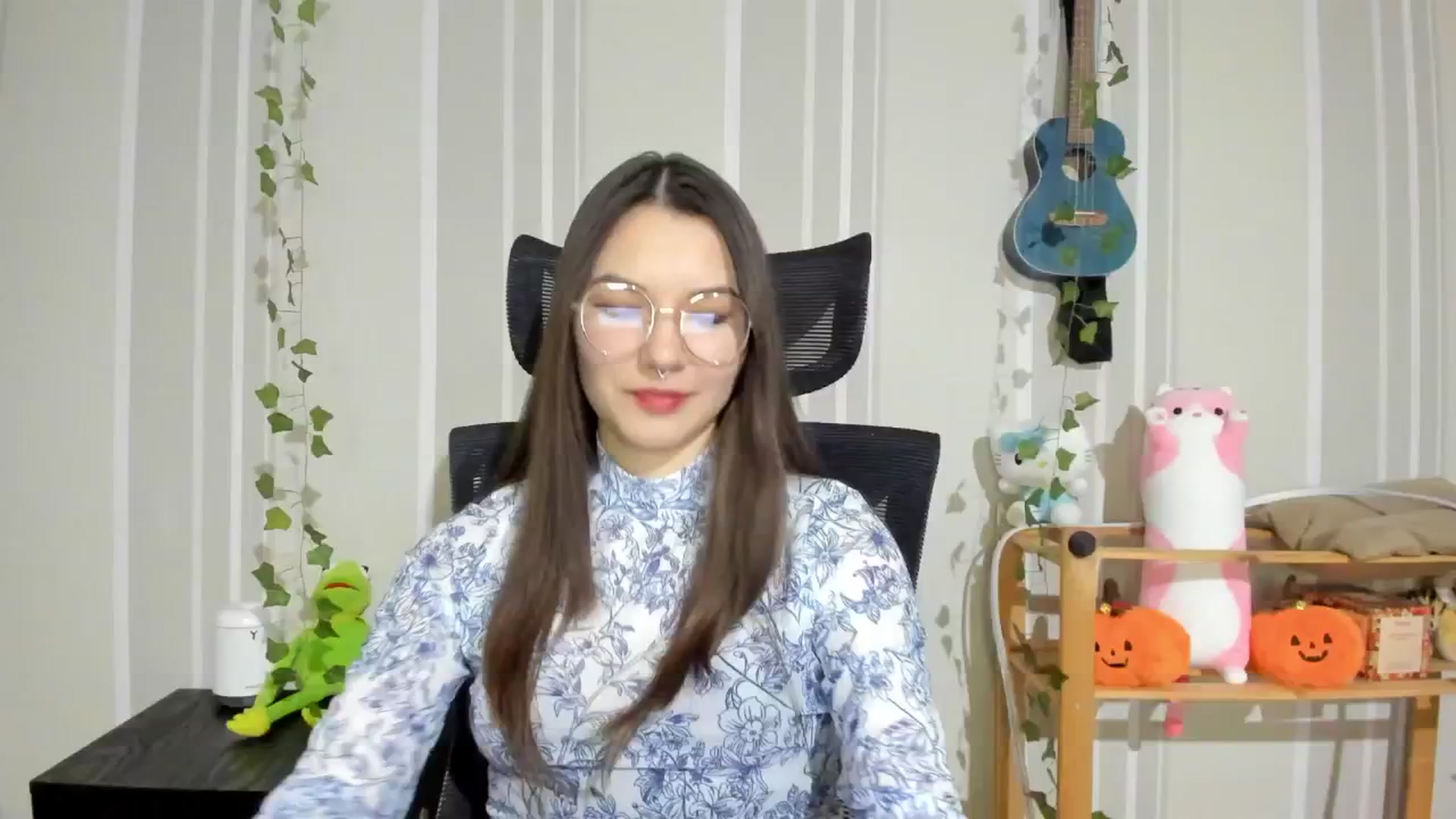 Gallery image thumbnail from AmnesiaGirl1's myfreecams stream on, 12/12/2024, 15:50 image 19 of 20