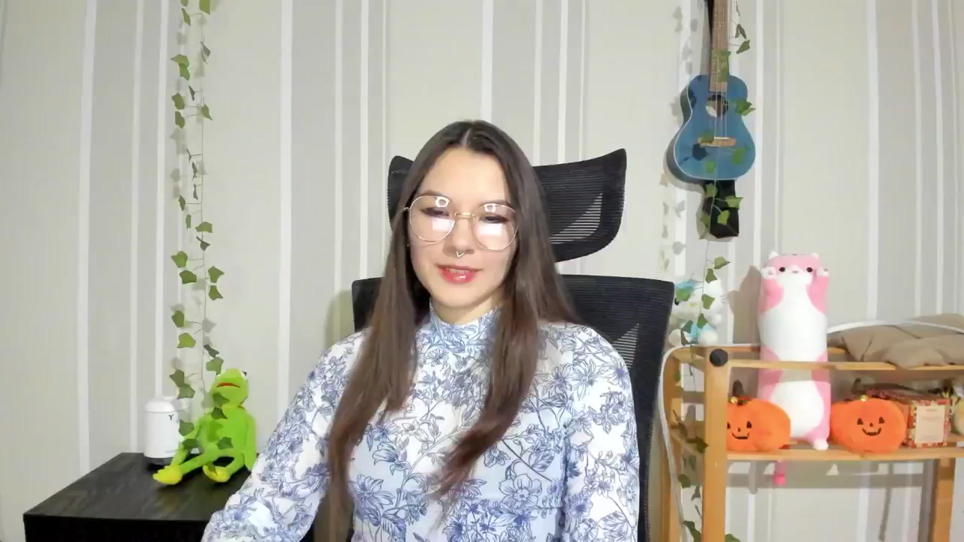 Gallery image thumbnail from AmnesiaGirl1's myfreecams stream on, 12/12/2024, 15:50 image 1 of 20