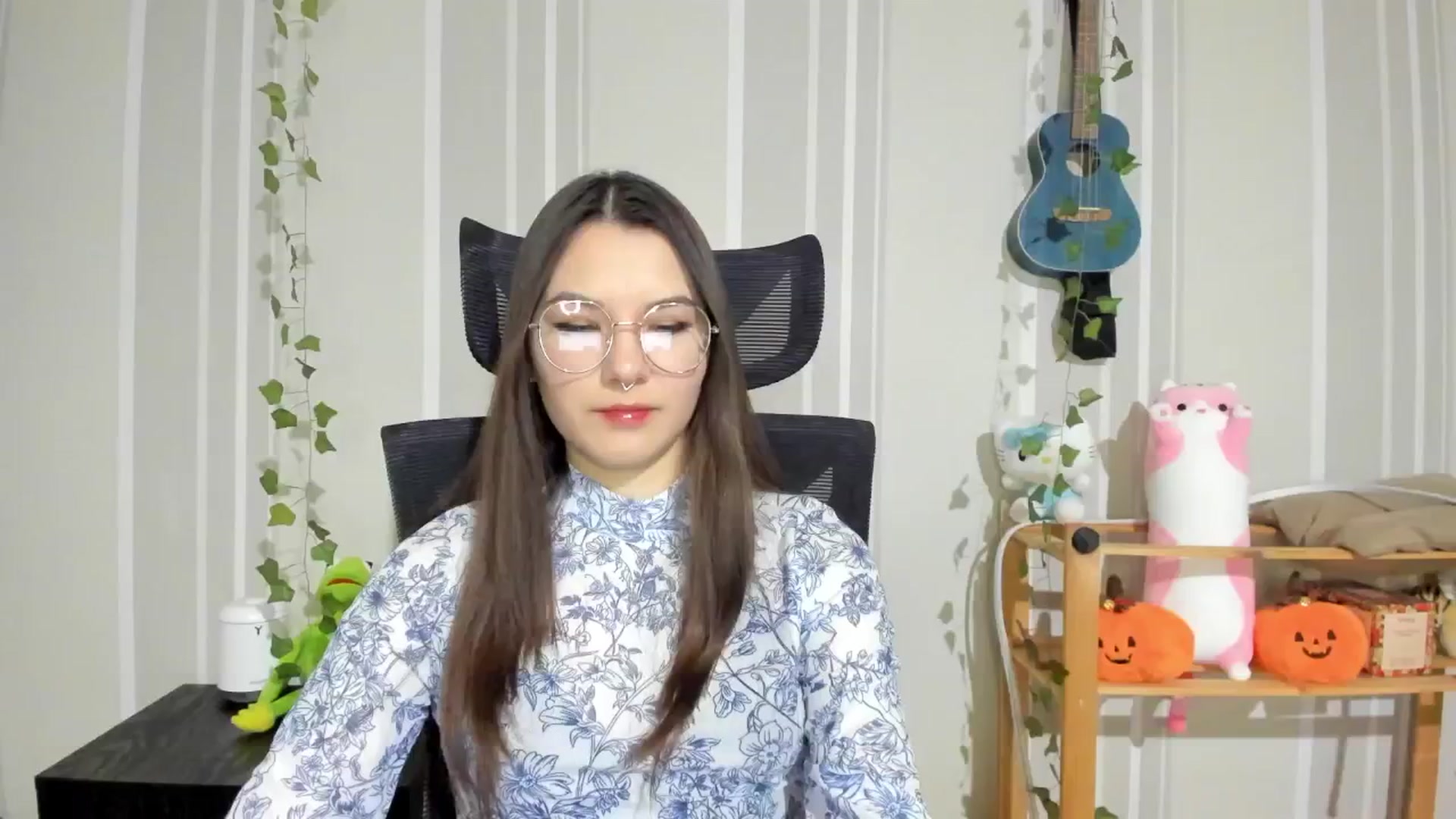 Gallery image thumbnail from AmnesiaGirl1's myfreecams stream on, 12/12/2024, 15:50 image 3 of 20