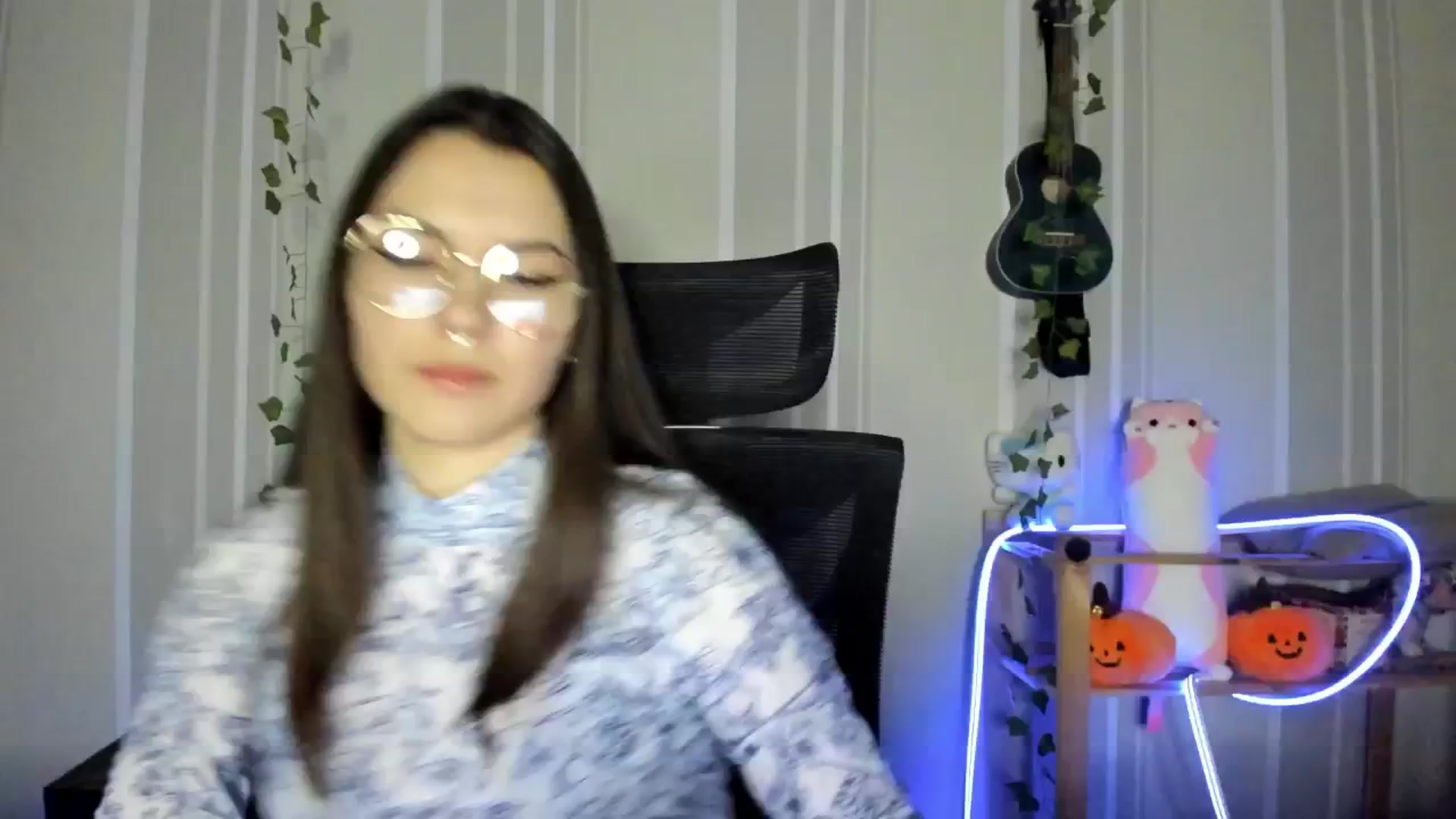 Gallery image thumbnail from AmnesiaGirl1's myfreecams stream on, 12/13/2024, 14:49 image 13 of 20