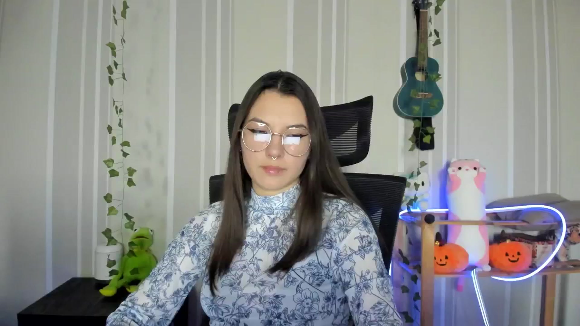 Gallery image thumbnail from AmnesiaGirl1's myfreecams stream on, 12/13/2024, 14:49 image 3 of 20