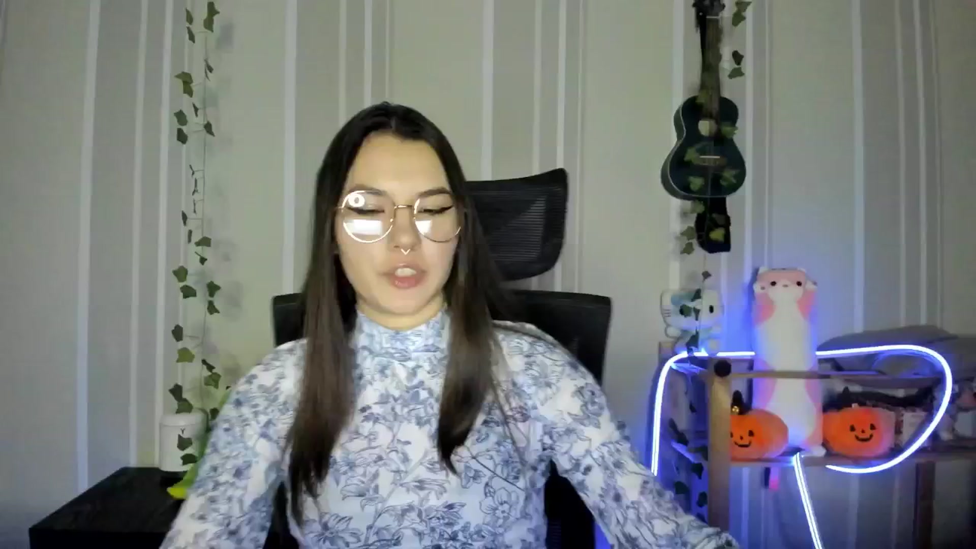 Gallery image thumbnail from AmnesiaGirl1's myfreecams stream on, 12/13/2024, 14:49 image 18 of 20