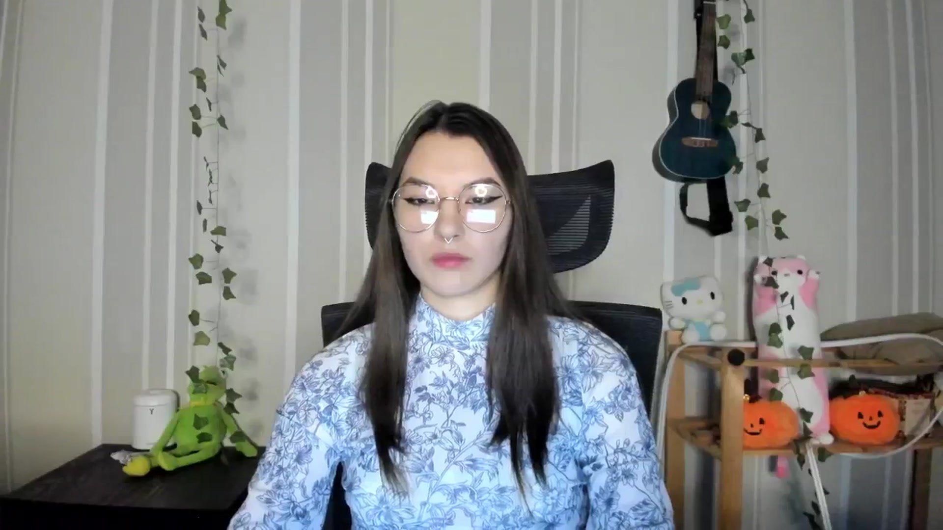 Gallery image thumbnail from AmnesiaGirl1's myfreecams stream on, 12/16/2024, 14:18 image 13 of 20